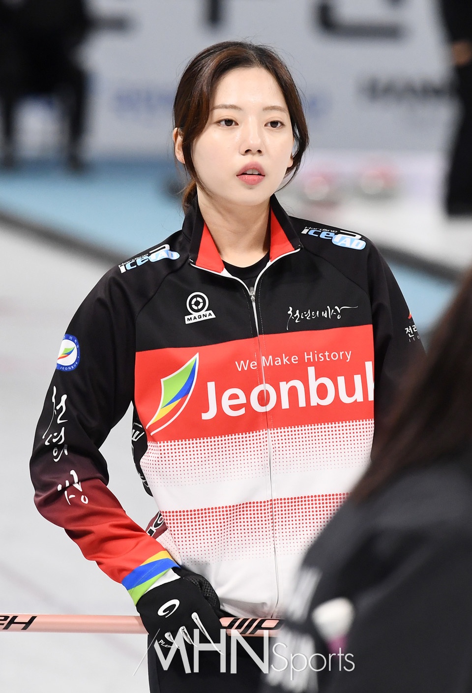 nữ vận động viên bi đá trên băng nổi tiếng ảnh 8 nu van dong vien bi da tren bang noi tieng anh 8