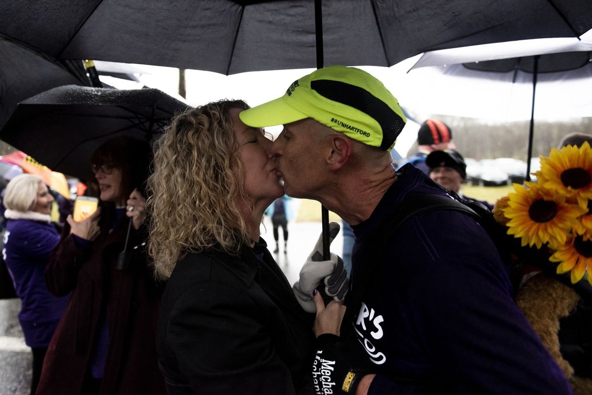 chồng mất trí cầu hôn vợ ảnh 2 chong mat tri cau hon vo anh 2