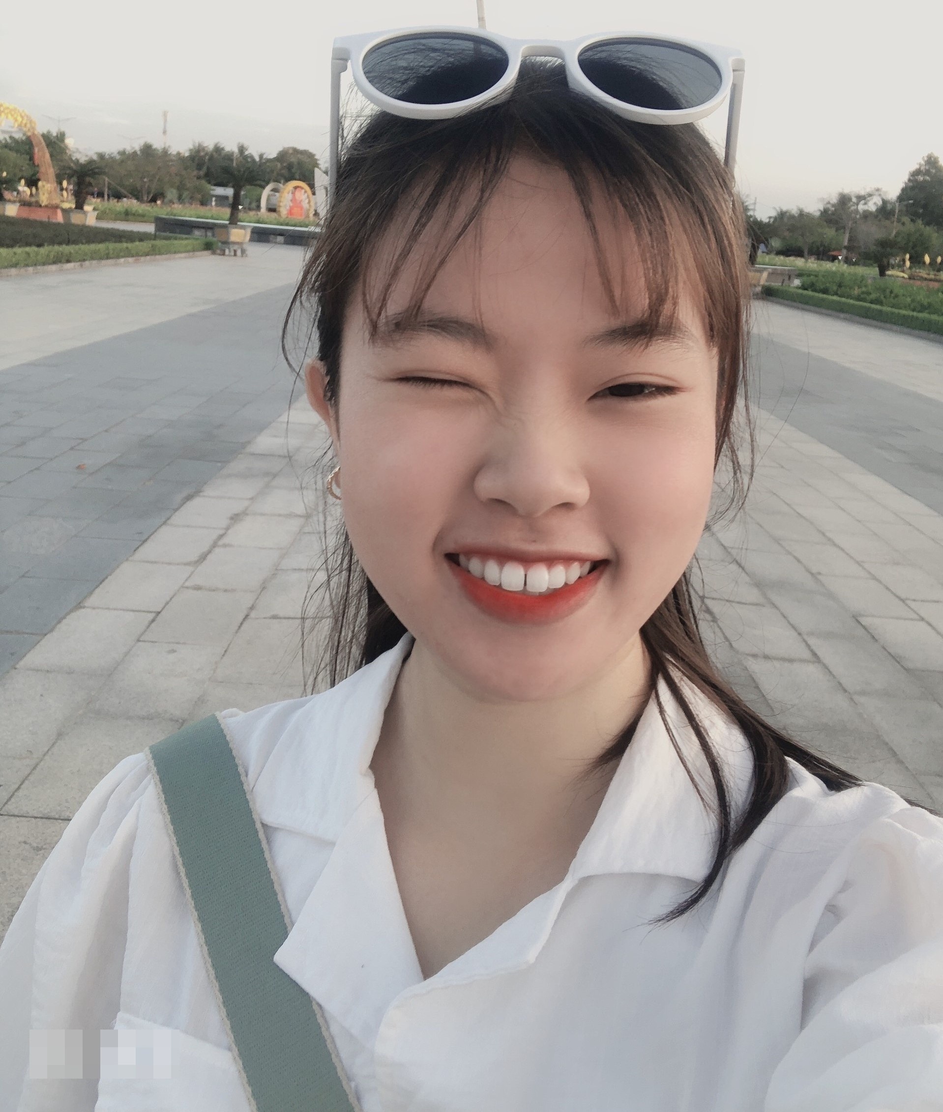 nu tinh nguyen vien chong dich anh 2