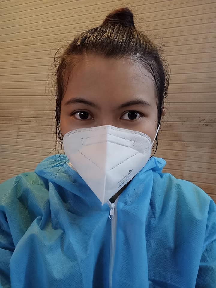 nhom lay mau xet nghiem Covid-19 gap mua anh 2