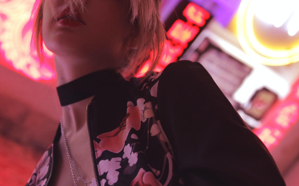 tiep vien hang khong lam tiep vien karaoke anh 1