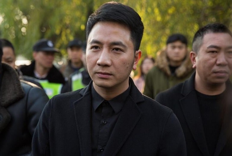 'Bieu tuong thuong cam' Trung Quoc bi quay lung vi co vo moi hinh anh