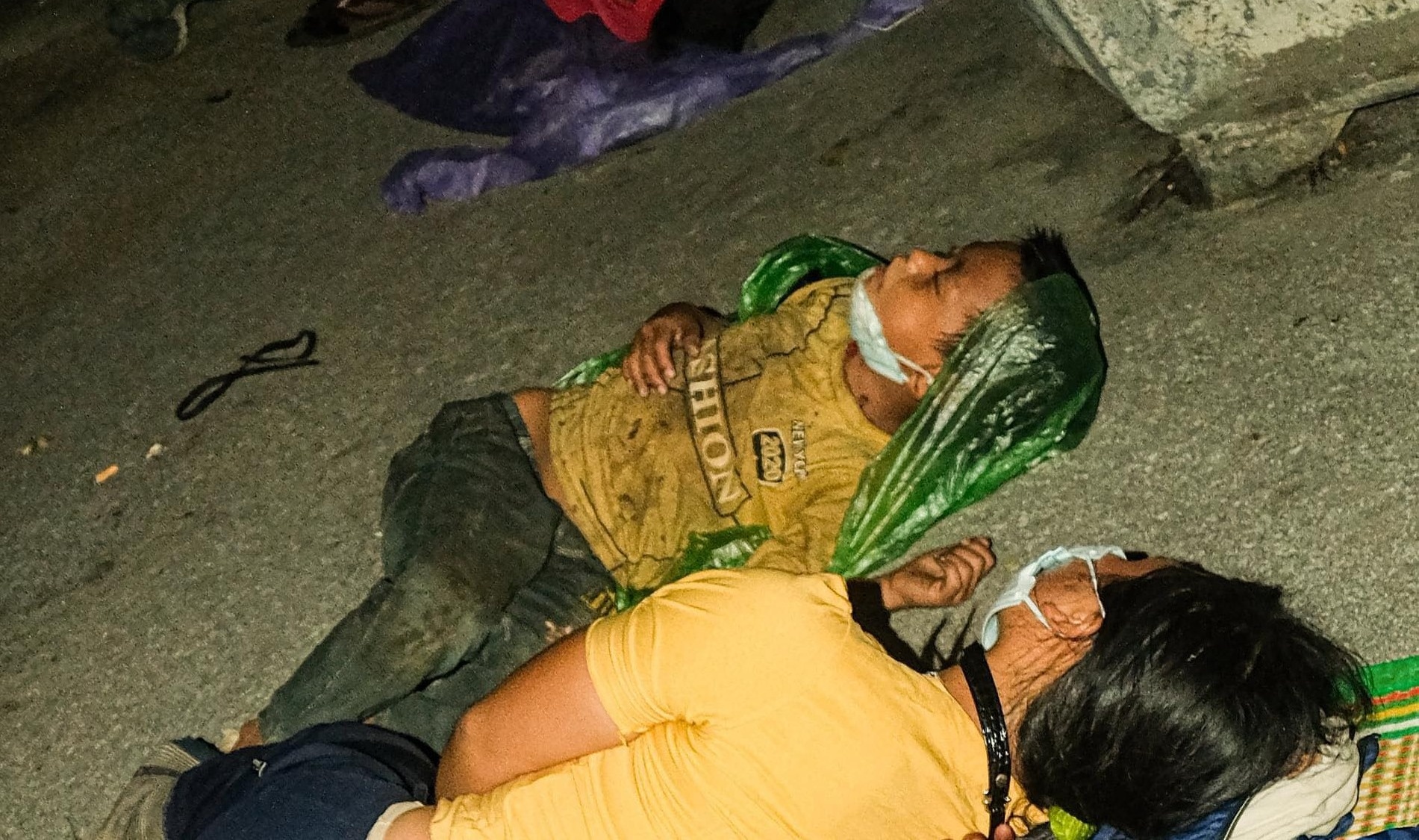 be trai ngu o chot kiem dich anh 1