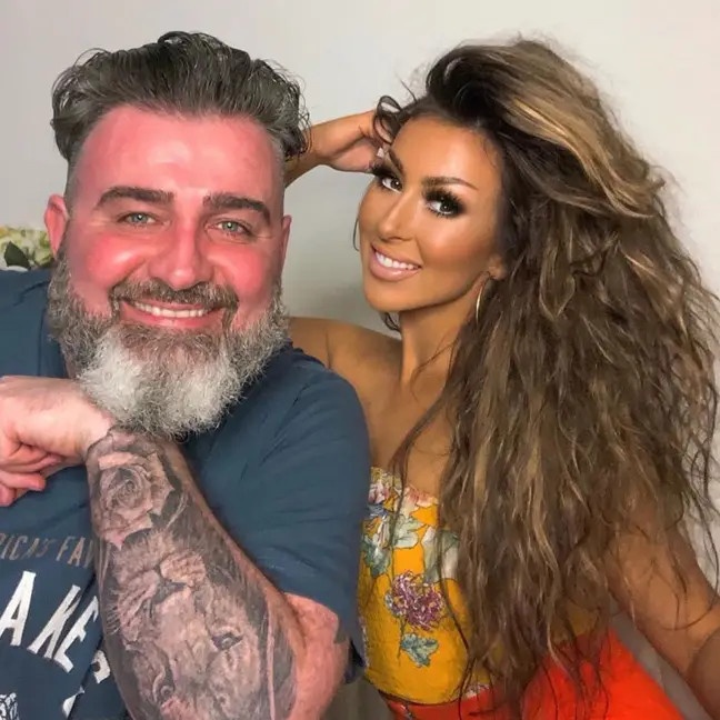 co gai yeu nguoi cach 19 tuoi anh 1