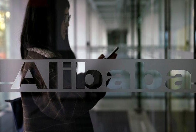 Cuu quan ly Alibaba thoat toi cuong buc nu nhan vien hinh anh