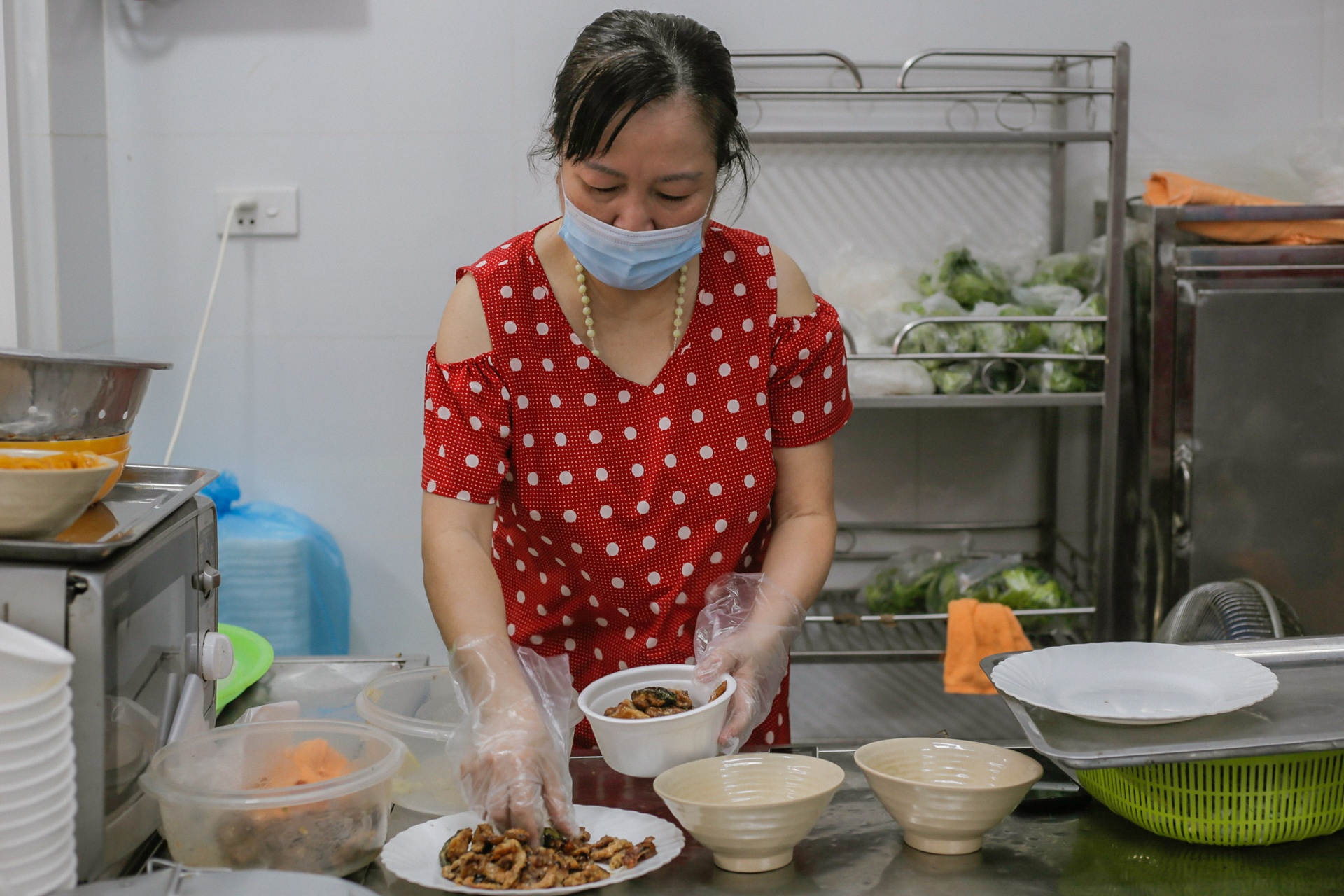 hang quan pho co ban tro lai anh 6