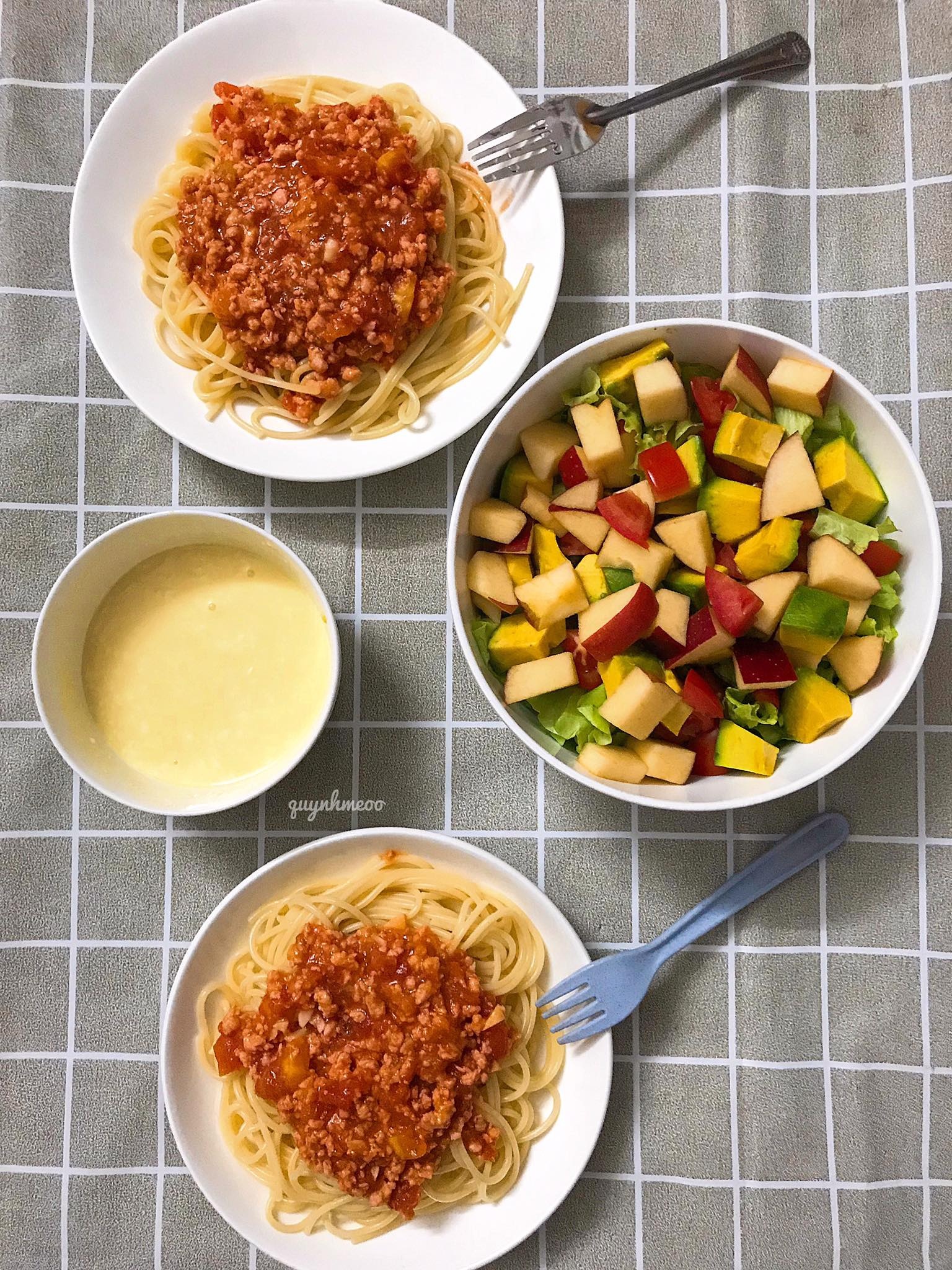 khong ra duong du noi long gian cach anh 2