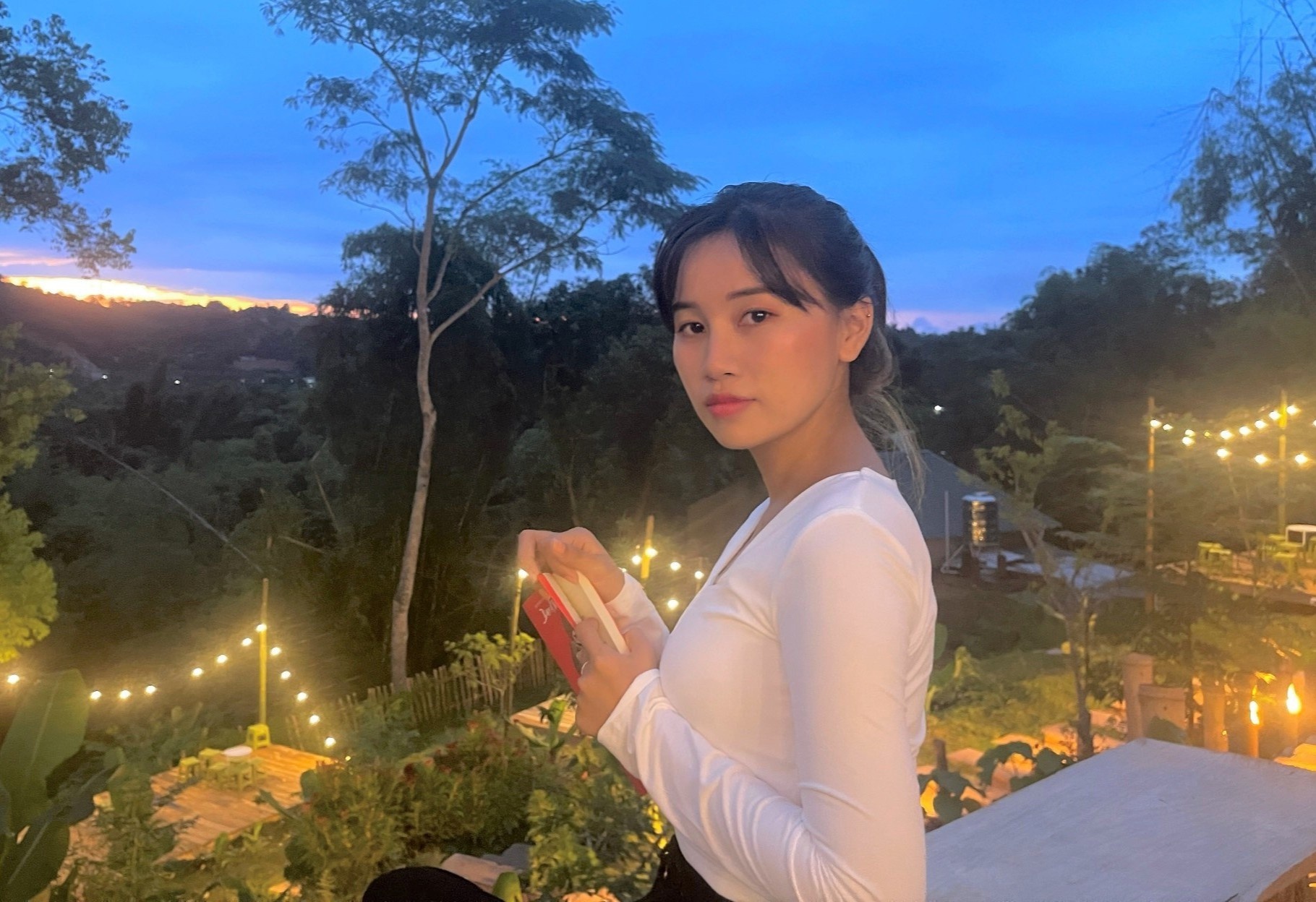 Co gai roi Ha Noi, ve que Cao Bang xay homestay trong dich hinh anh