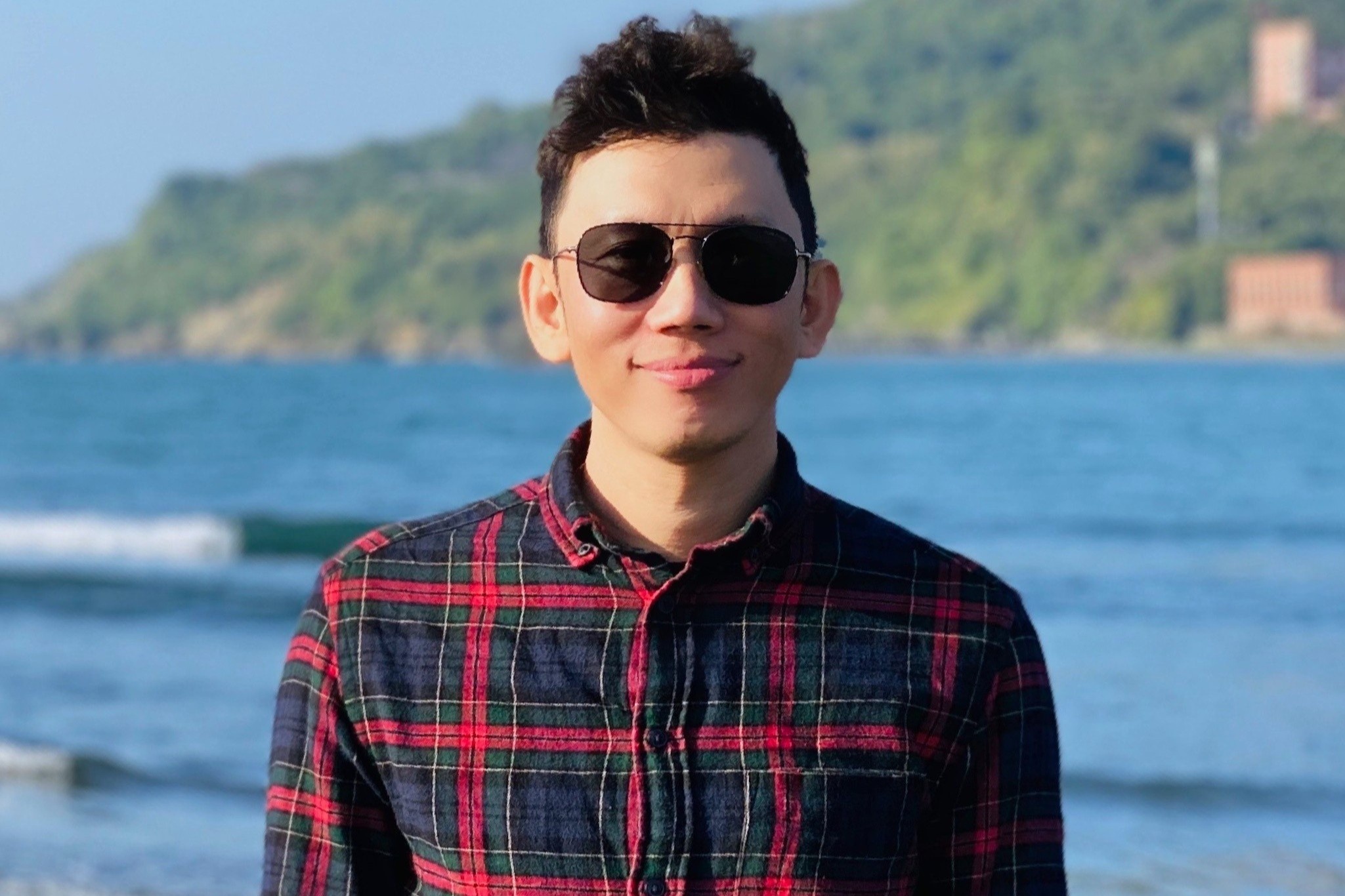 Nhip song moi cua dan xe dich trong gian cach hinh anh