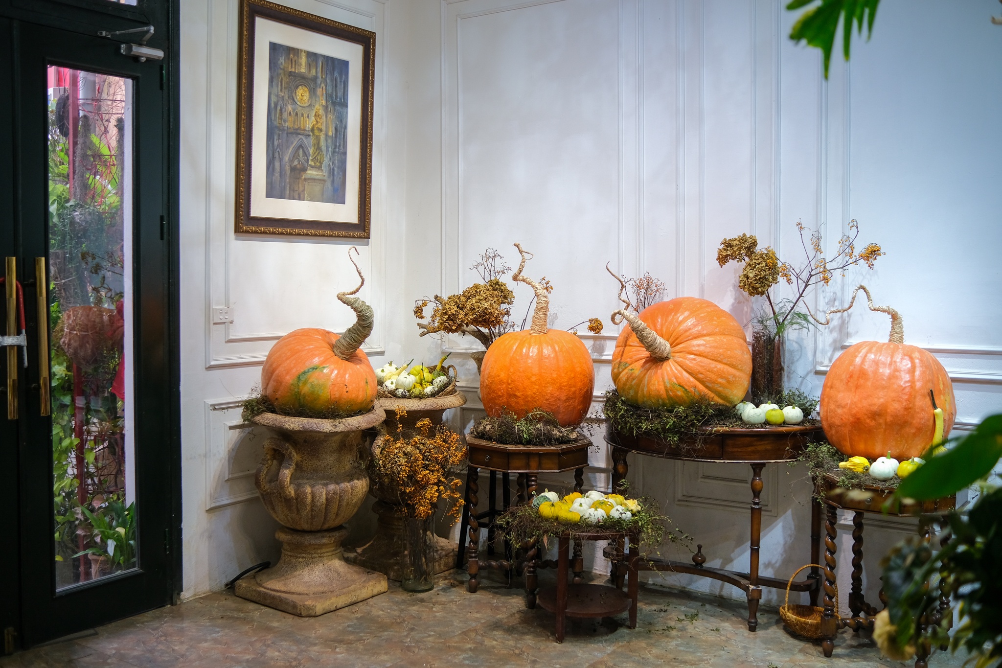 bi ngo khong lo trang tri Halloween anh 2