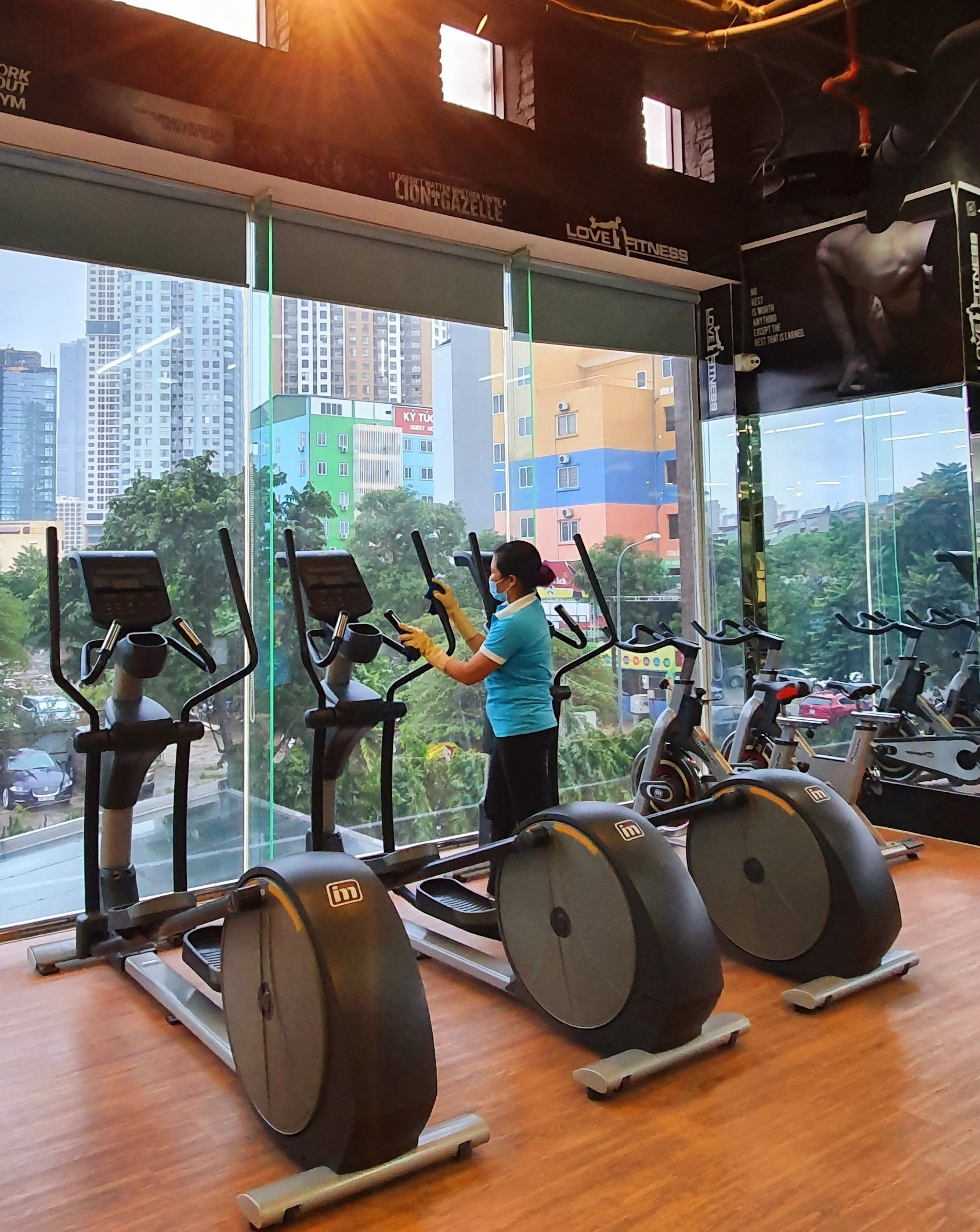 Hà Nội mở lại phòng gym rạp chiếu phim ảnh 1 Ha Noi mo lai phong gym rap chieu phim anh 1