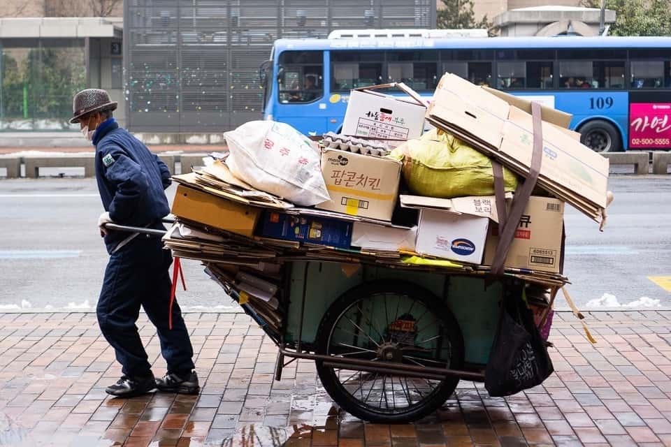 phân biệt đối xử dựa trên công việc ảnh 2 phan biet doi xu dua tren cong viec anh 2