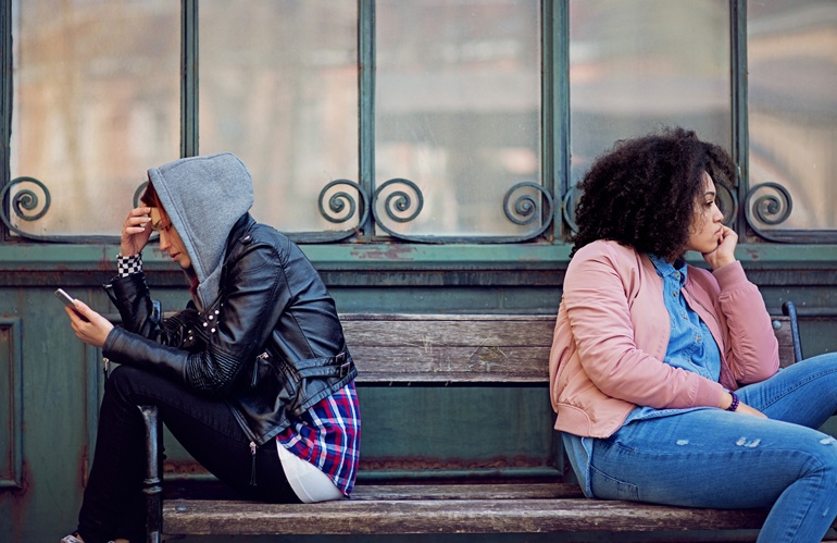 tinh ban doc hai anh 1