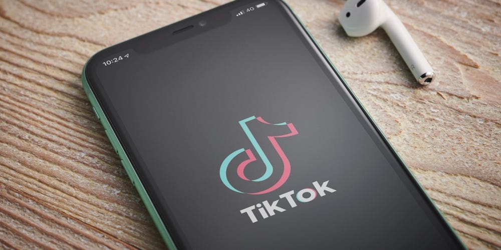 mạo danh trường học trên tiktok ảnh 2 mao danh truong hoc tren tiktok anh 2