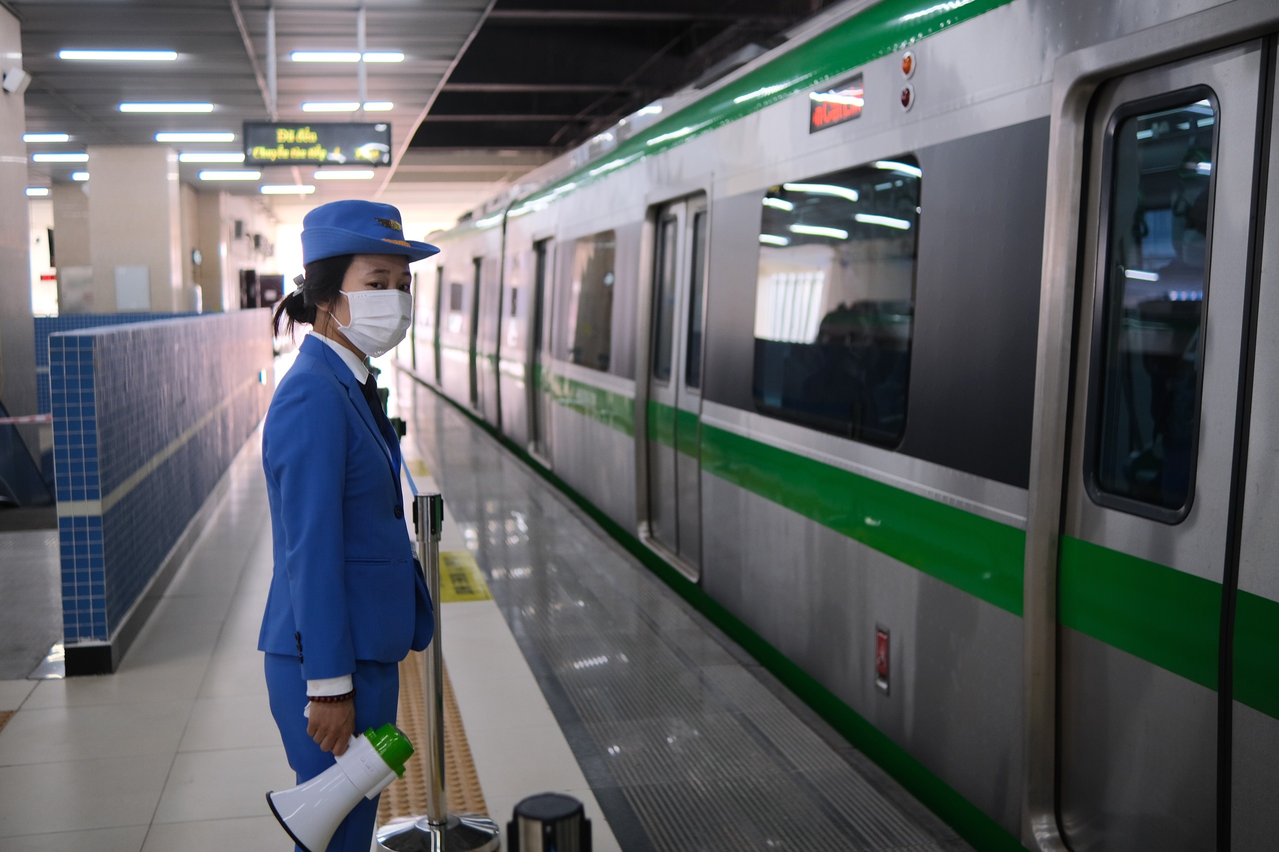 tàu Cát Linh Hà Đông ảnh 7 tau Cat Linh Ha Dong anh 7