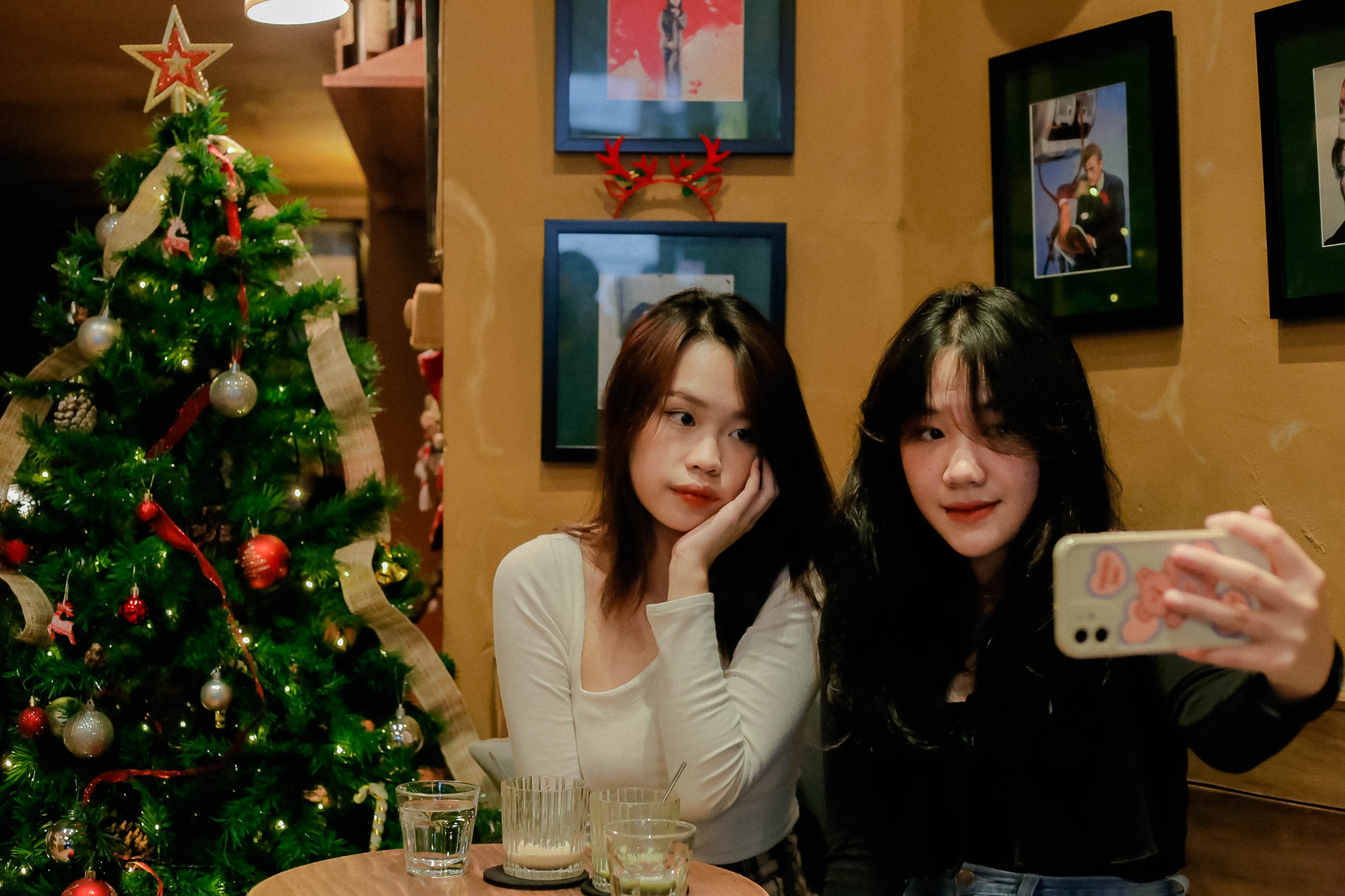 quan ca phe trang tri Giang sinh anh 7