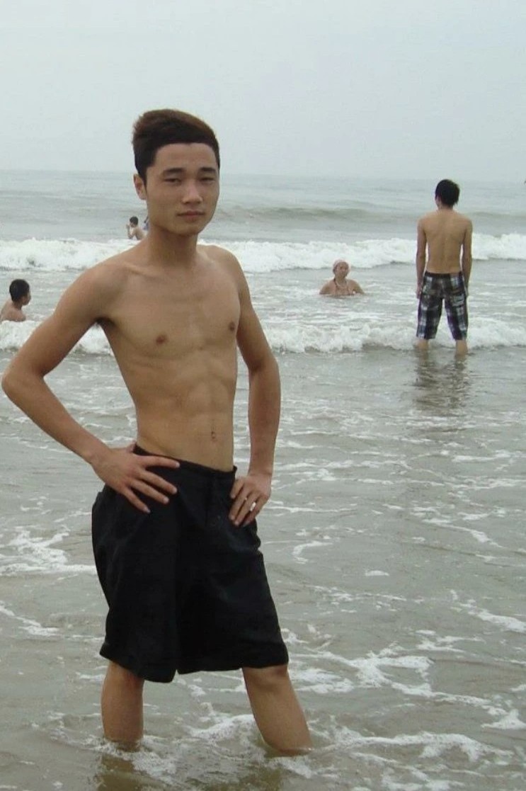 chàng trai thay đổi nhờ tập gym ảnh 2 chang trai thay doi nho tap gym anh 2