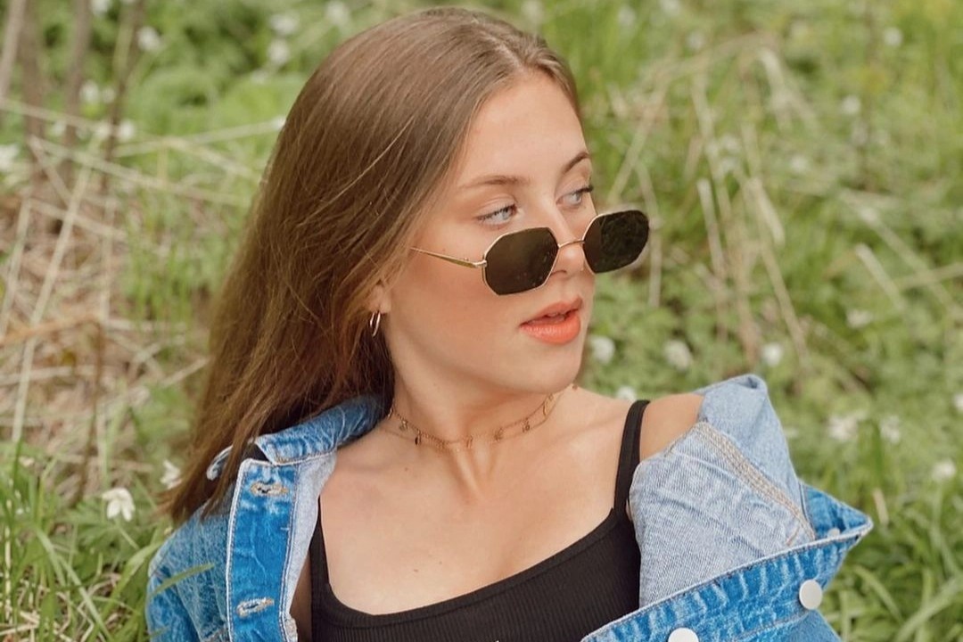 Con gai cong chua Na Uy la beauty blogger noi tieng hinh anh