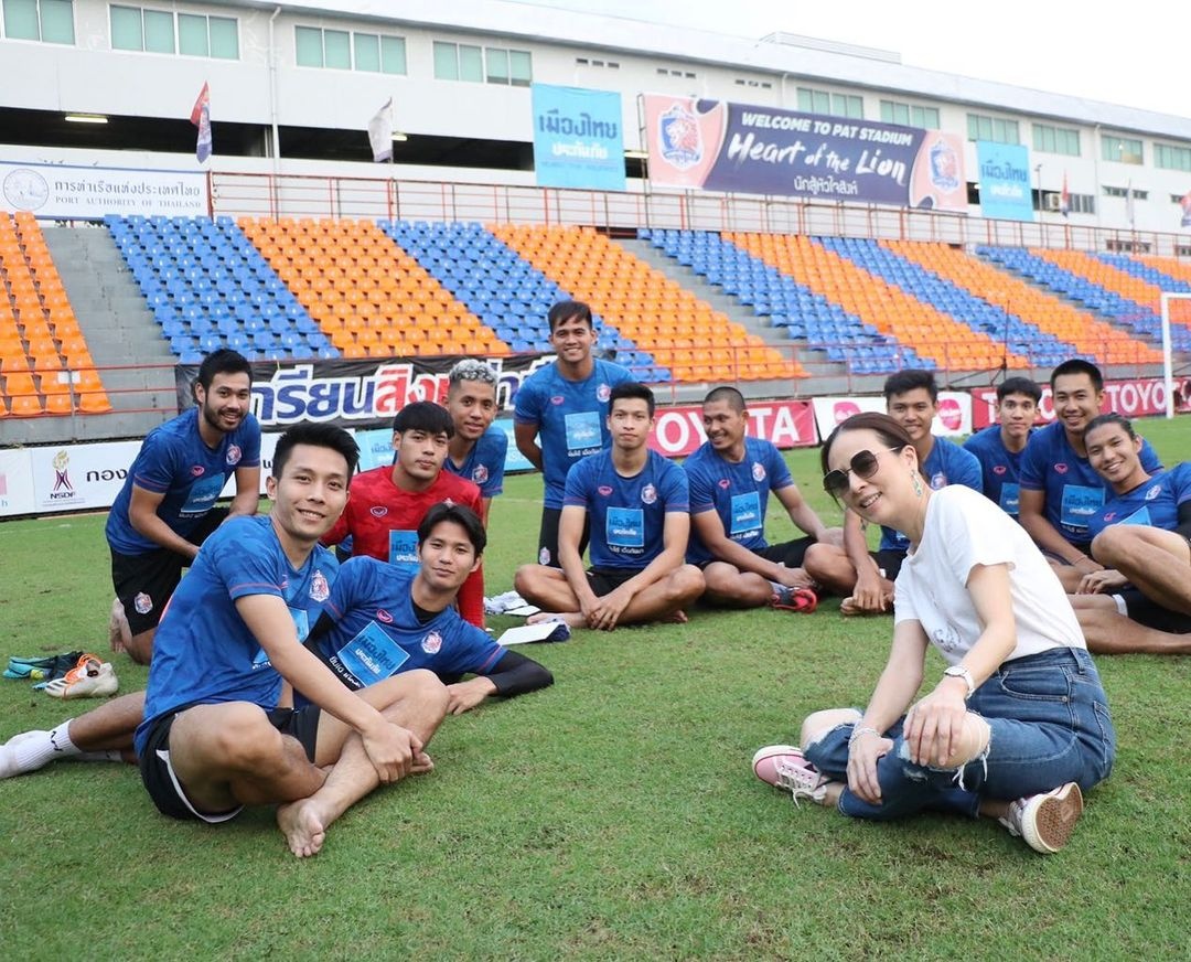 nu ty phu Thai Lan tieu tien anh 10