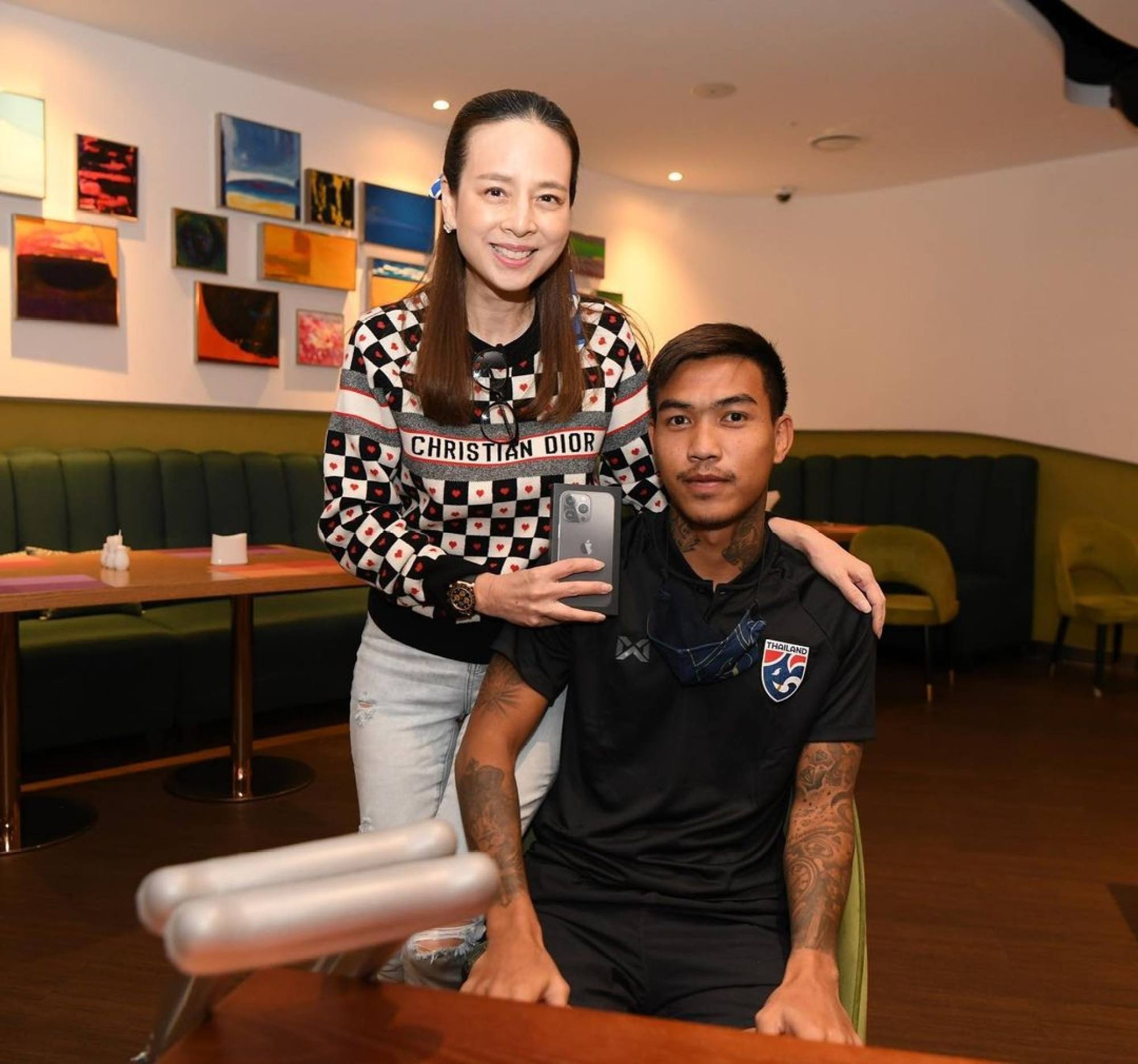 nu ty phu Thai Lan tieu tien anh 9