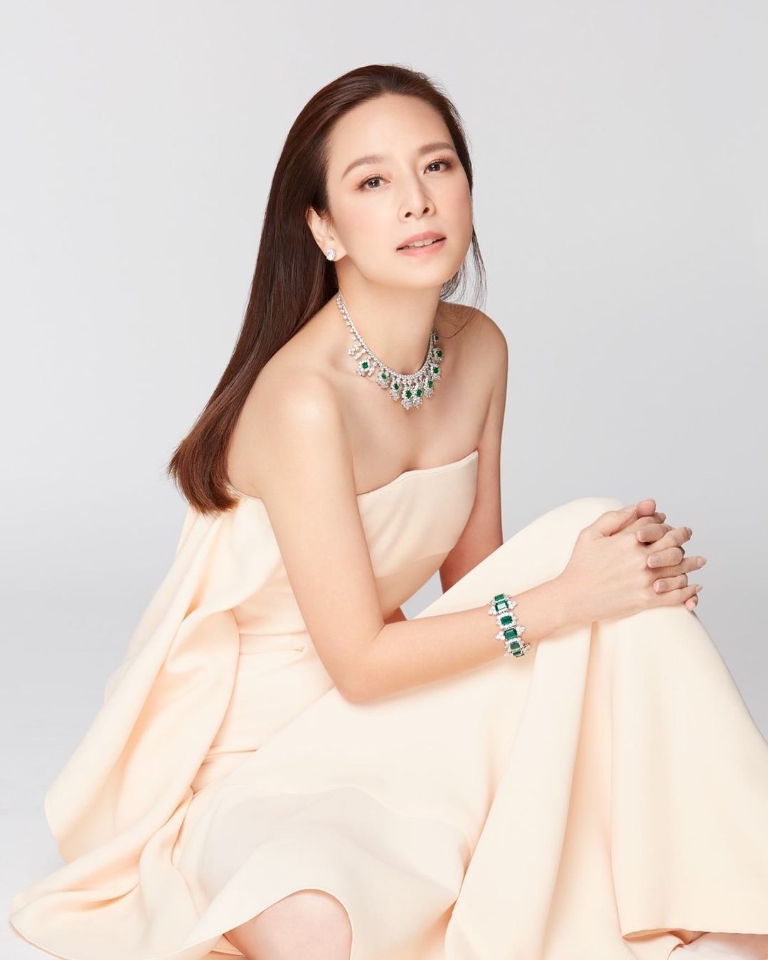 nữ tỷ phú Thái Lan tiêu tiền ảnh 5 nu ty phu Thai Lan tieu tien anh 5