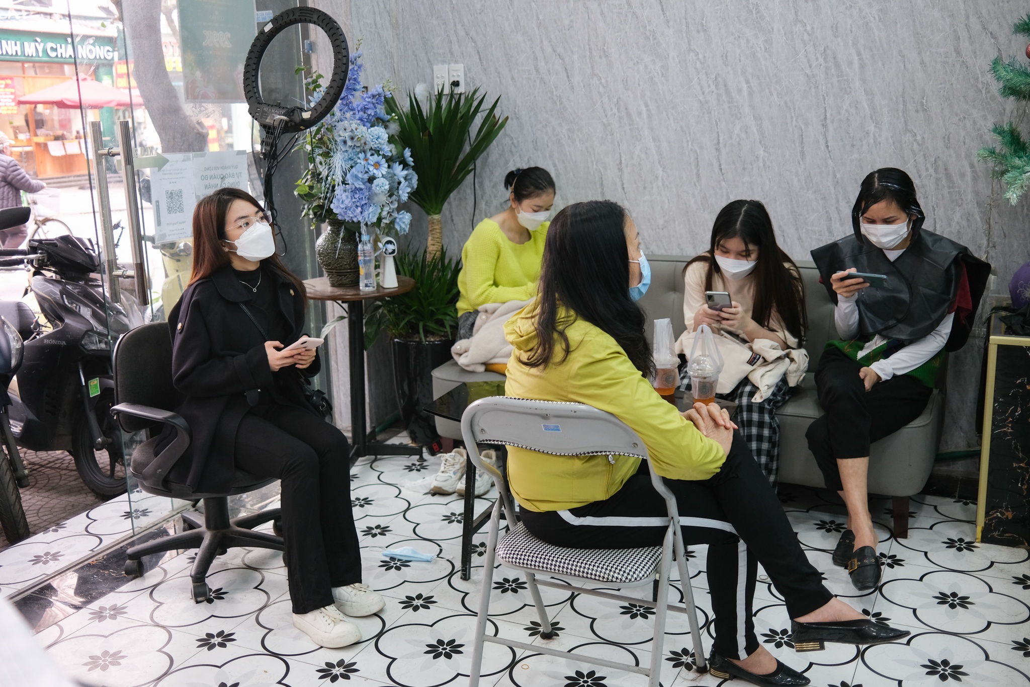 lam toc som don Tet anh 4