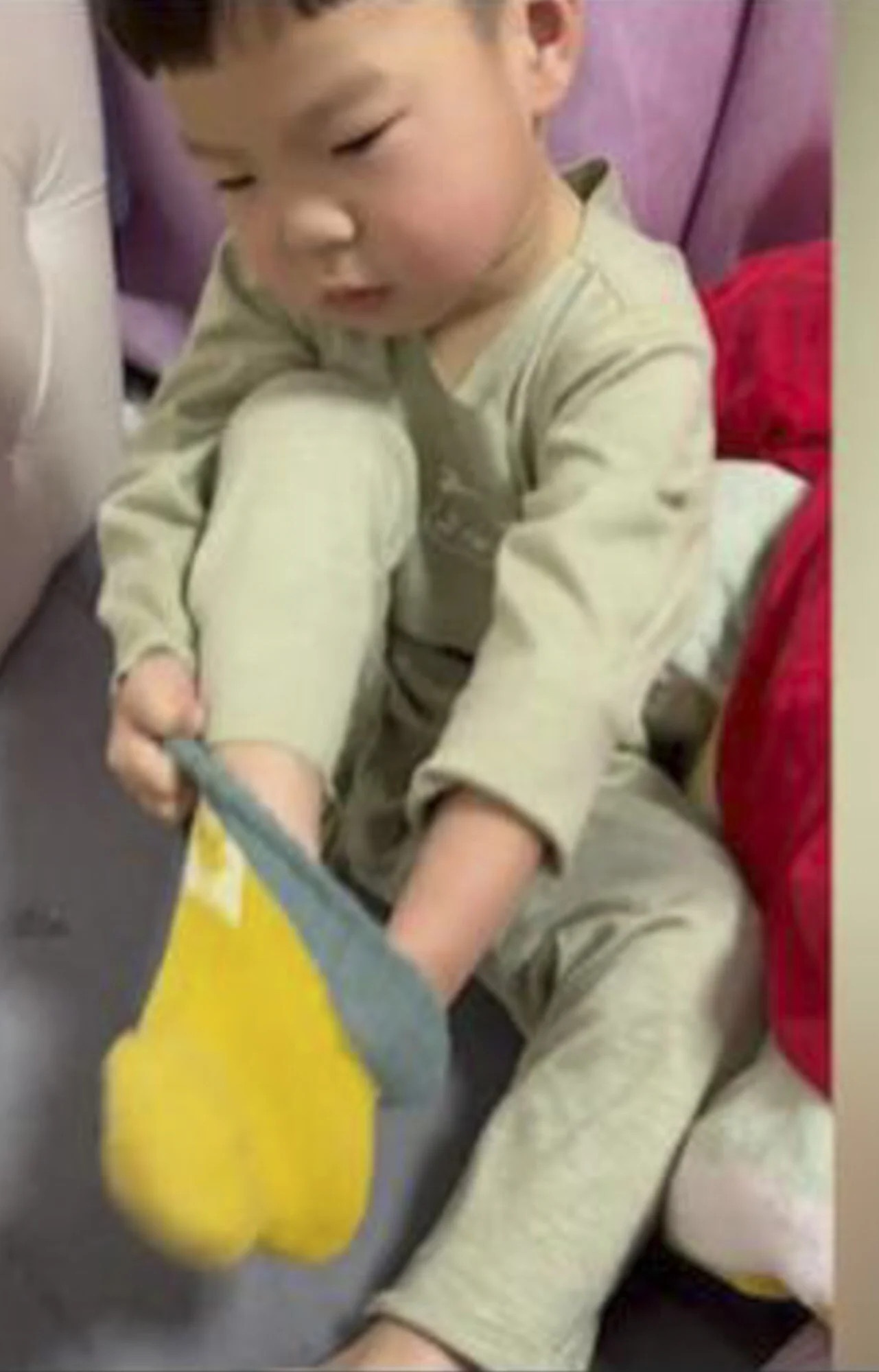 cau be co 1 ban tay noi tieng anh 1