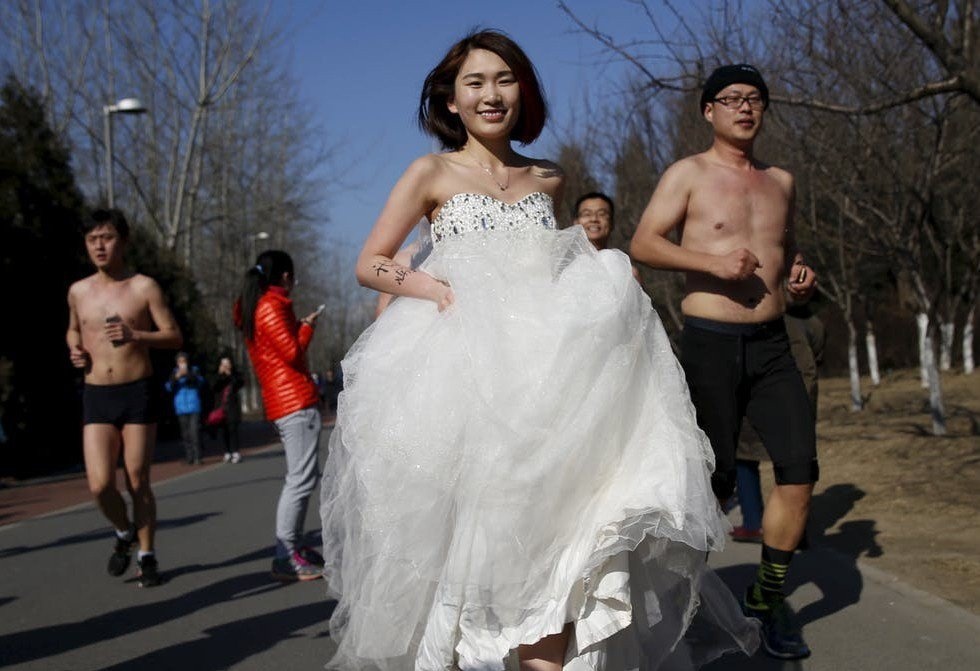 nguoi tre Trung Quoc bi giuc ket hon anh 1