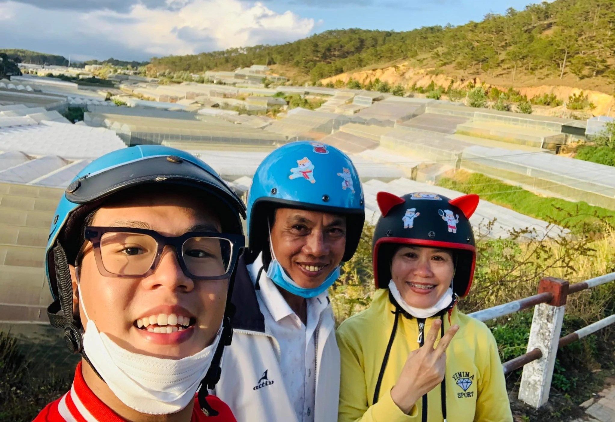 Duoc nguoi la soi den khi vuot 10 km duong deo o Da Lat hinh anh