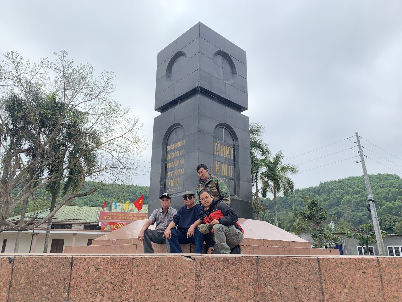 nhom ban U70 di phuot anh 4