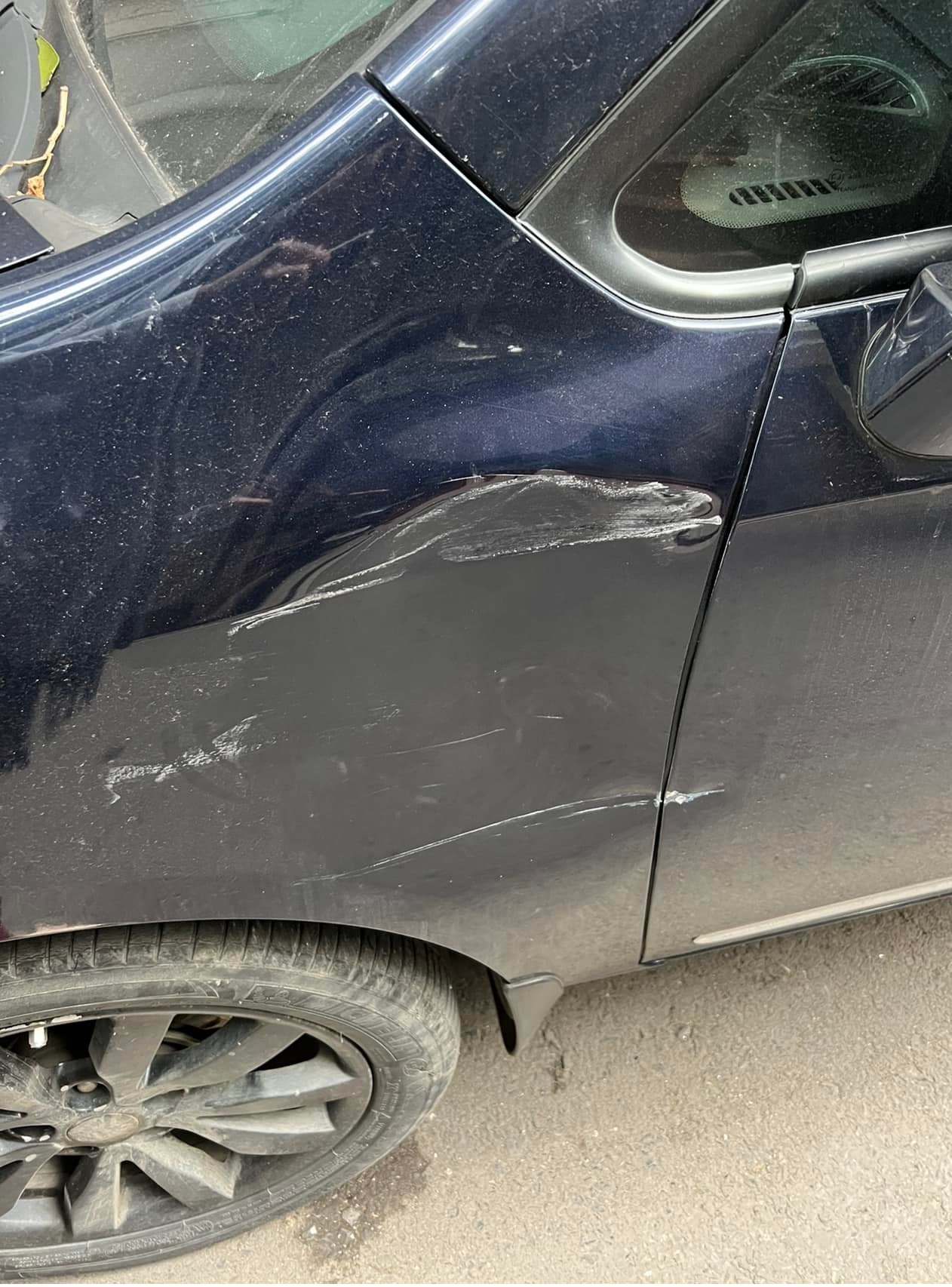 dam xuoc xe nguoi khac anh 2