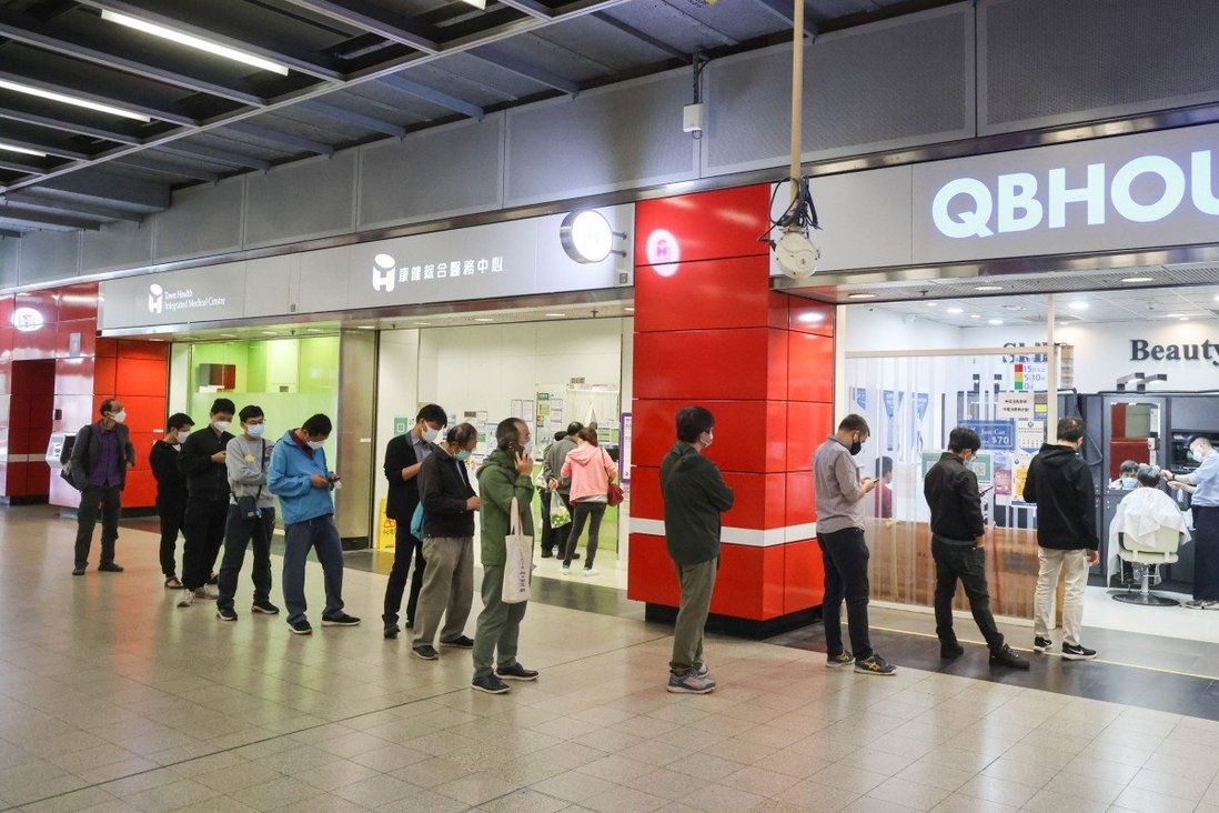 người Hong Kong đi cắt tóc ảnh 1 nguoi Hong Kong di cat toc anh 1