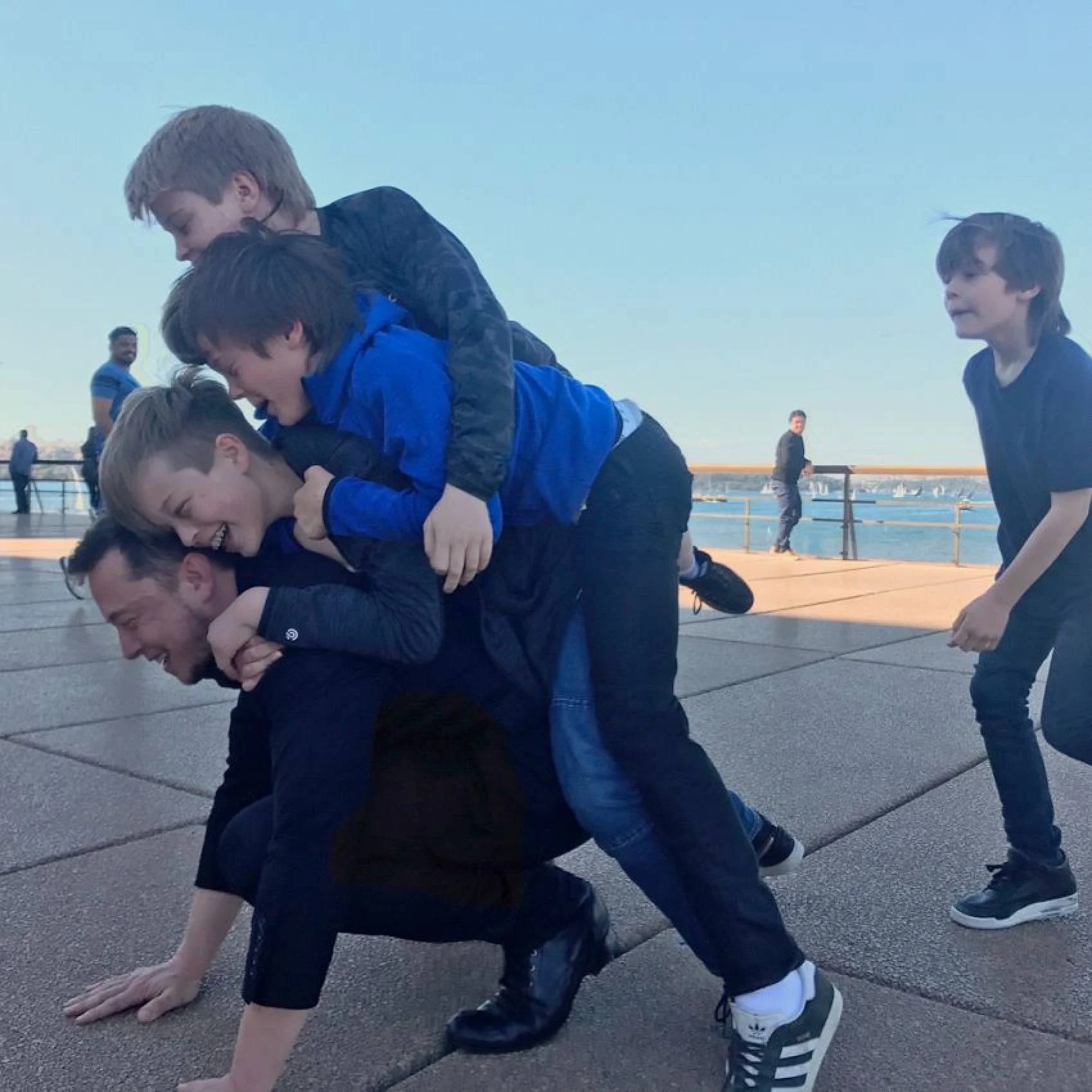 cac con cua ty phu Elon Musk anh 6