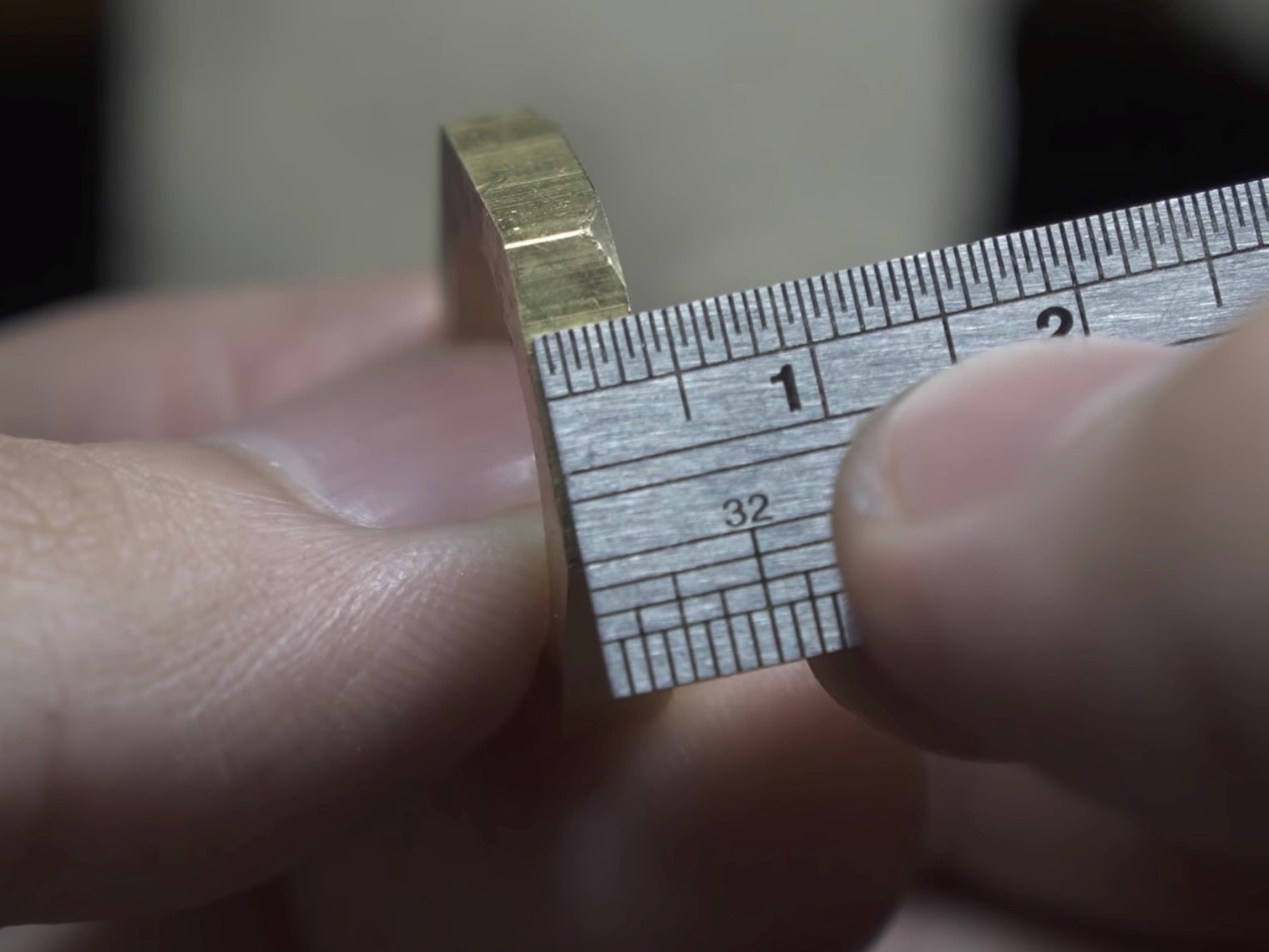 chế tác trang sức từ ống nước ảnh 4 che tac trang suc tu ong nuoc anh 4