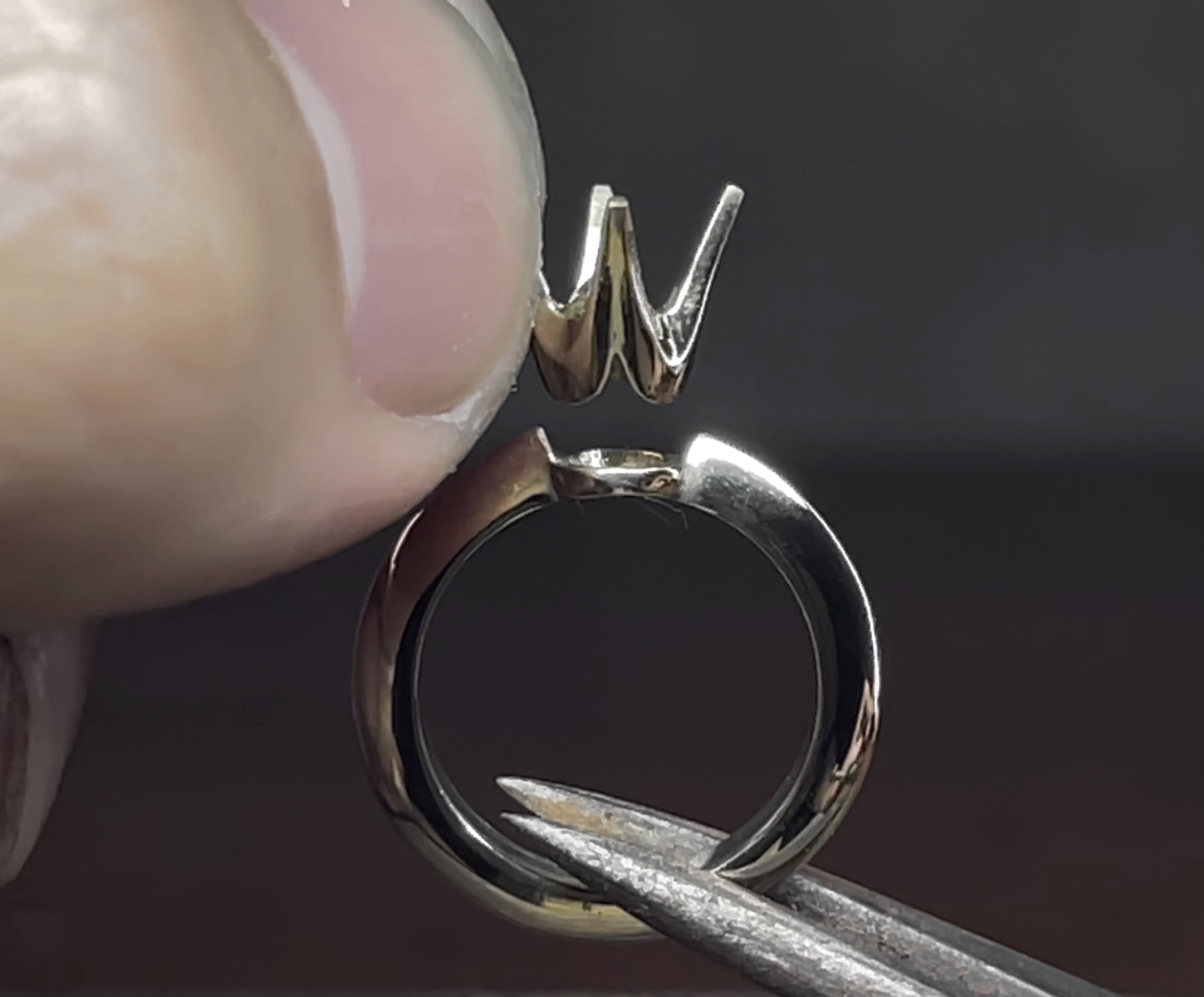 chế tác trang sức từ ống nước ảnh 5 che tac trang suc tu ong nuoc anh 5