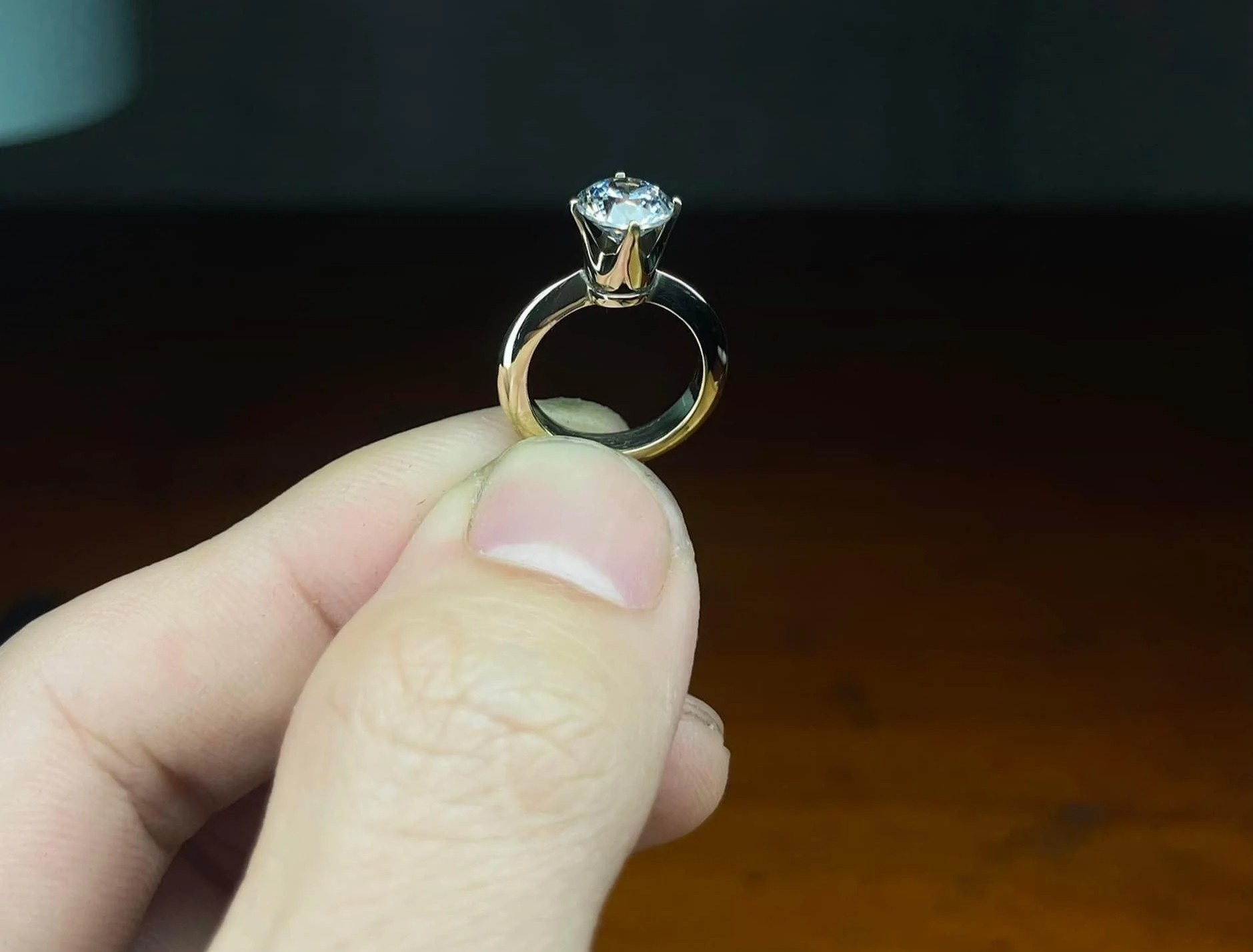 chế tác trang sức từ ống nước ảnh 11 che tac trang suc tu ong nuoc anh 11