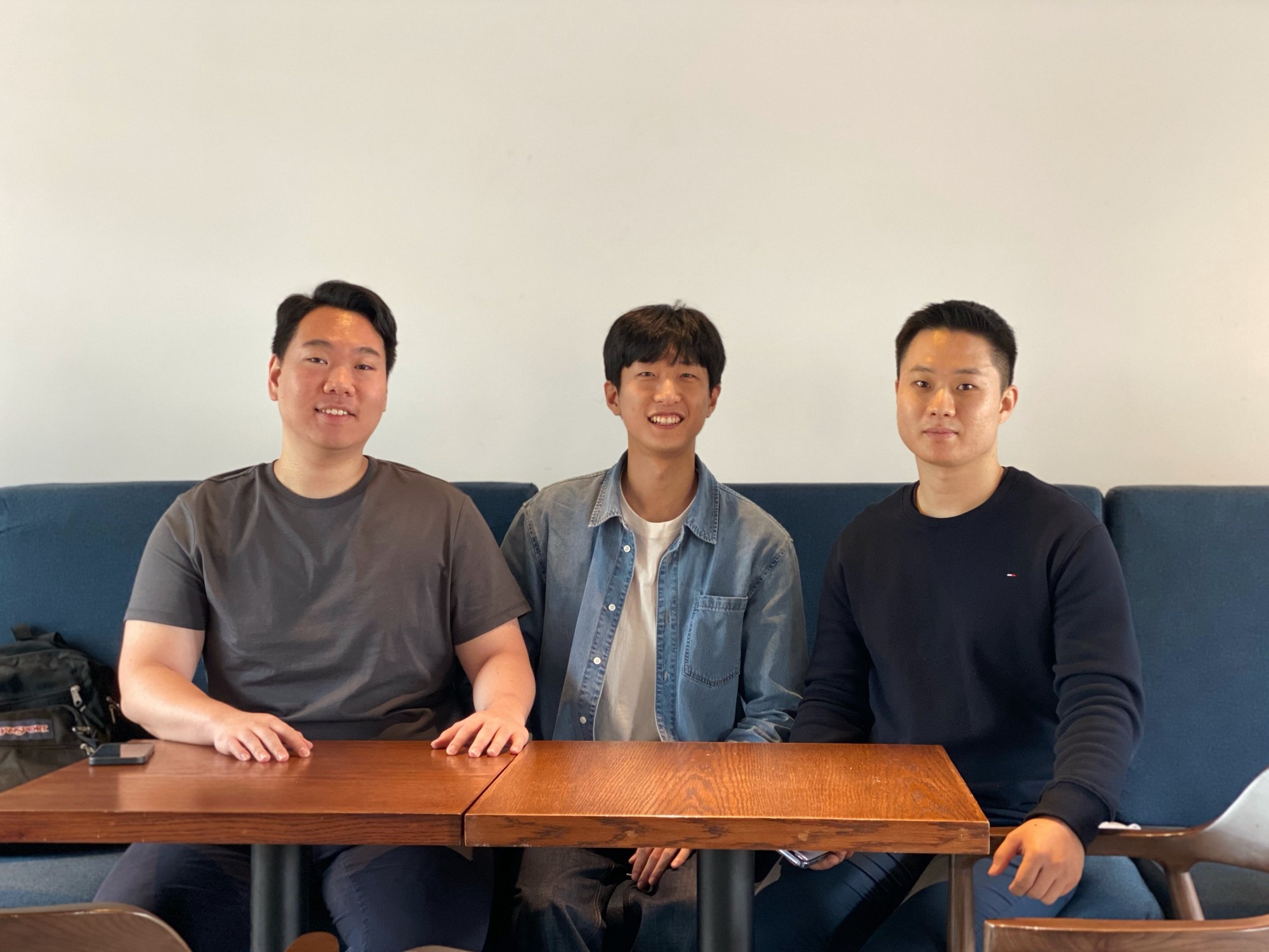 nhom ban Han Quoc lam tu thien anh 7