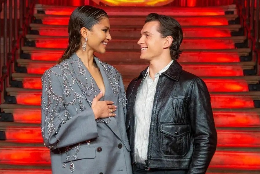 Dan ong co chieu cao khiem ton duoc ton vinh hinh anh