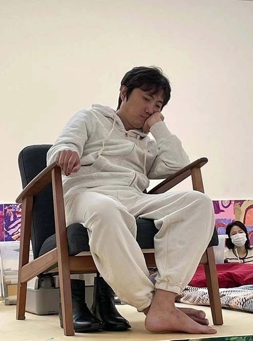 tu cach ly 14 ngay anh 2