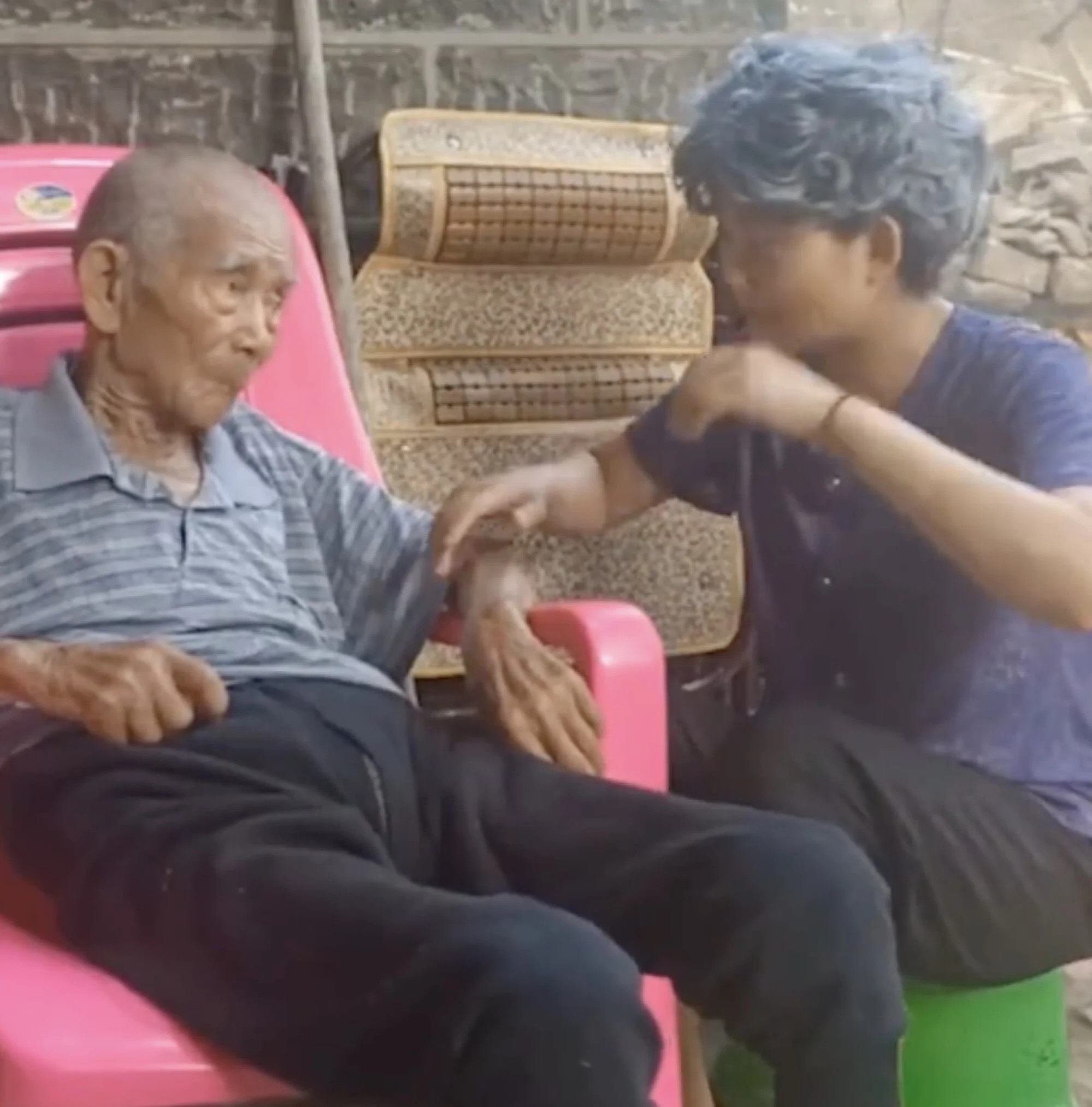 co gai hoa trang thanh ba lao anh 2