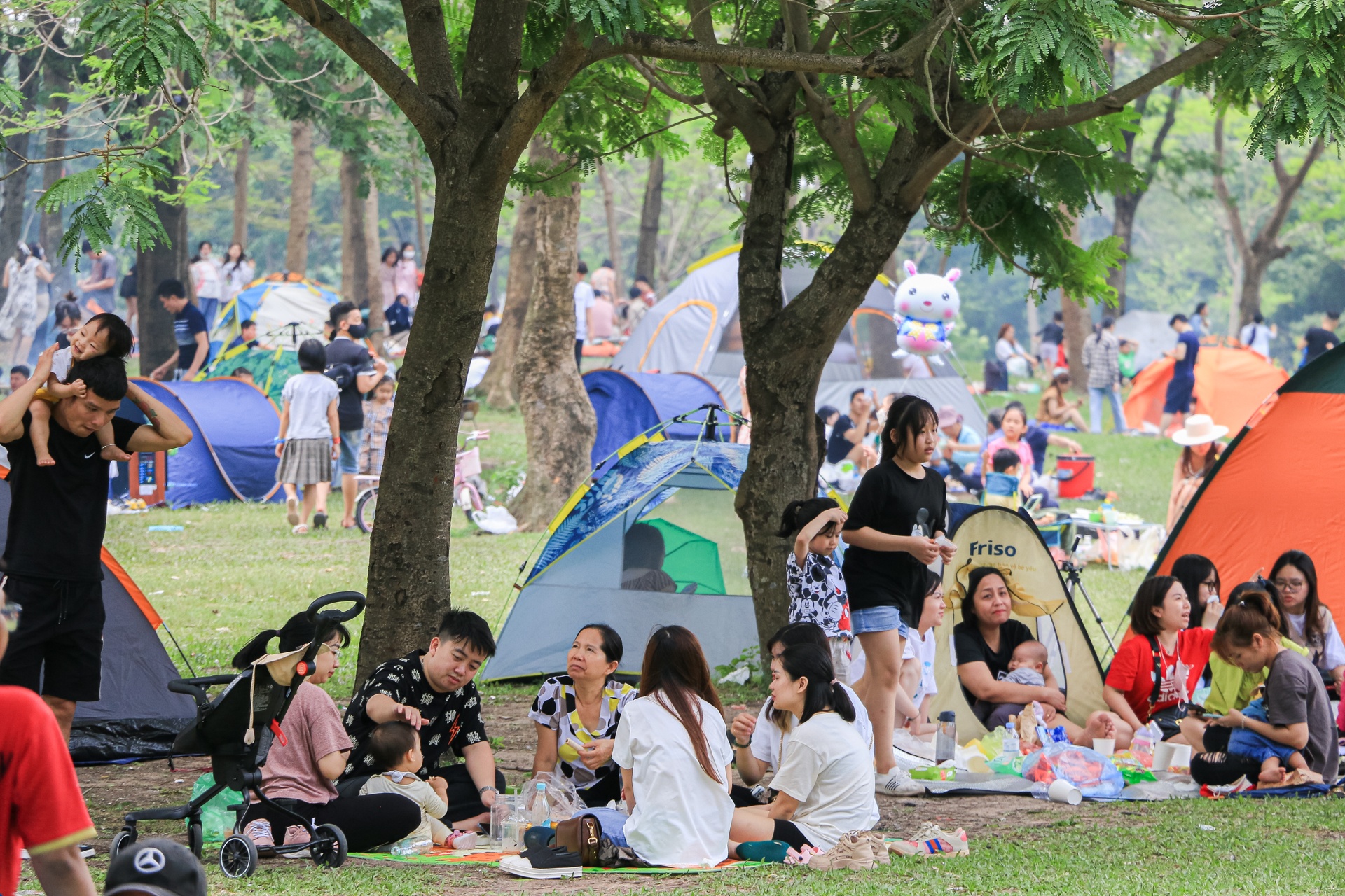 vui choi o cong vien anh 1