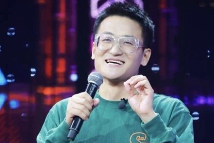 Nghe si hai Trung Quoc dua xuc pham nu sinh hinh anh