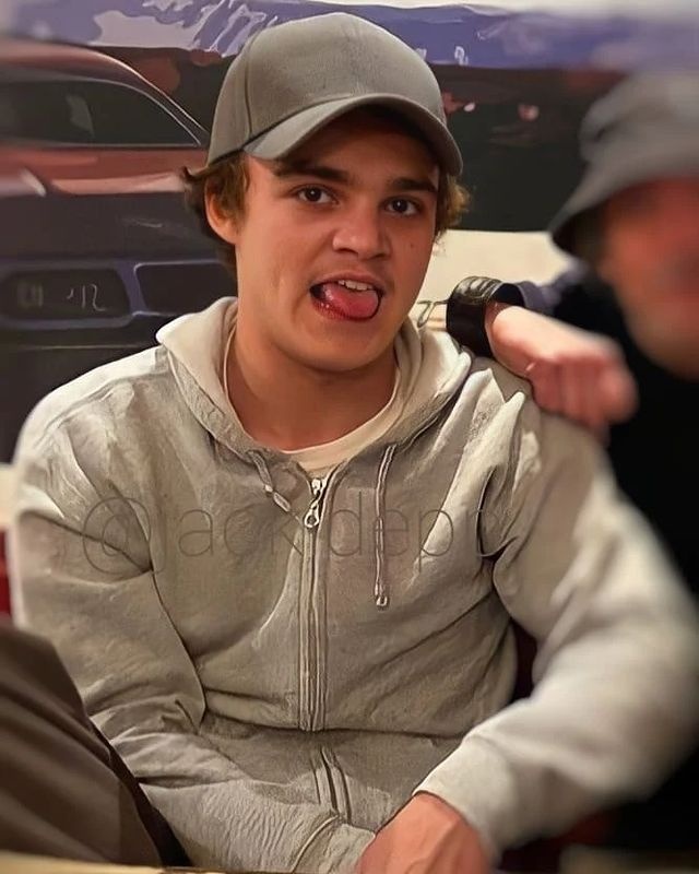 con trai cua Johnny Depp anh 5