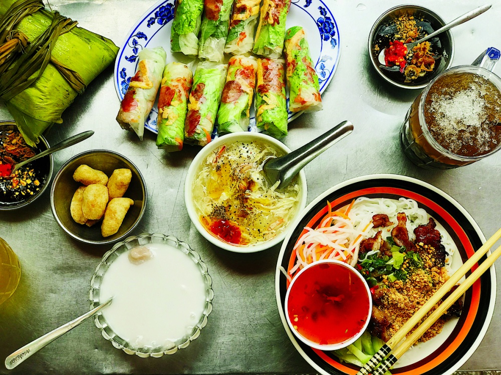 La ca an hang o hem cho Chieu tai TP.HCM hinh anh