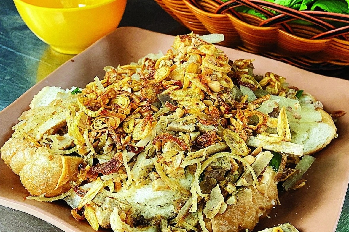 Banh mi hap - mon hiem o TP.HCM hinh anh