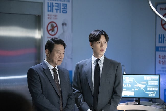 van hoa trong gia khinh tre anh 3