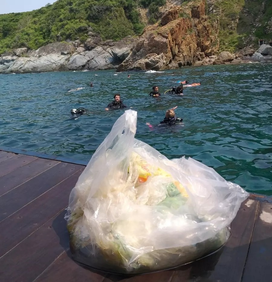 nhat rac o Nha Trang anh 3