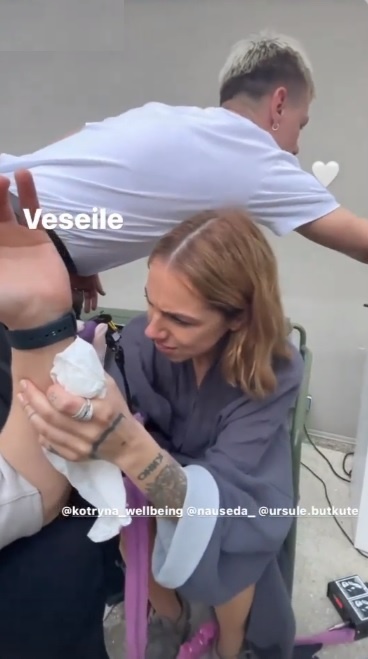 xam hinh o dam cuoi anh 3