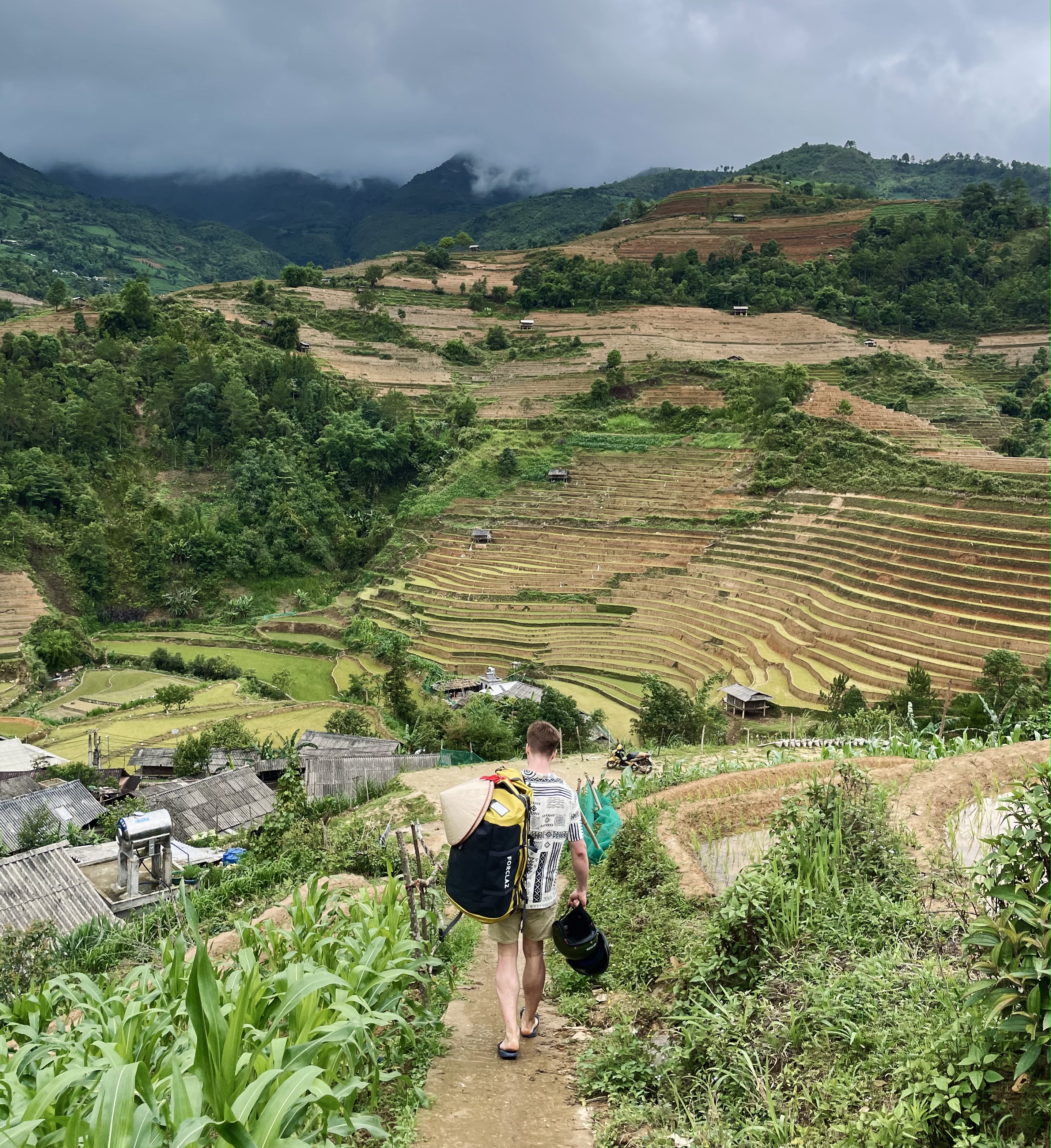 cap doi Ba Lan phuot Viet Nam anh 6