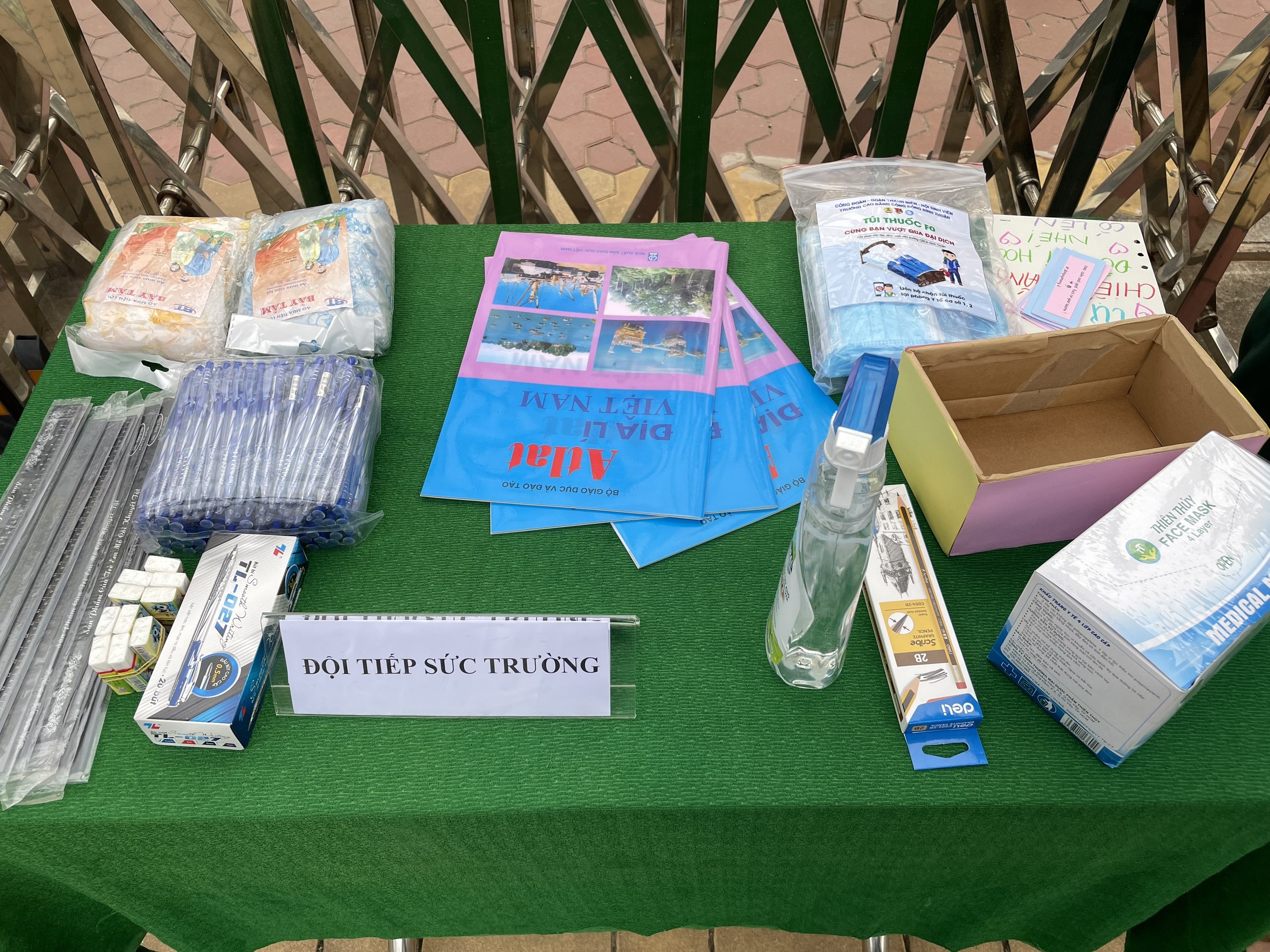 co vu thi tot nghiep THPT anh 9